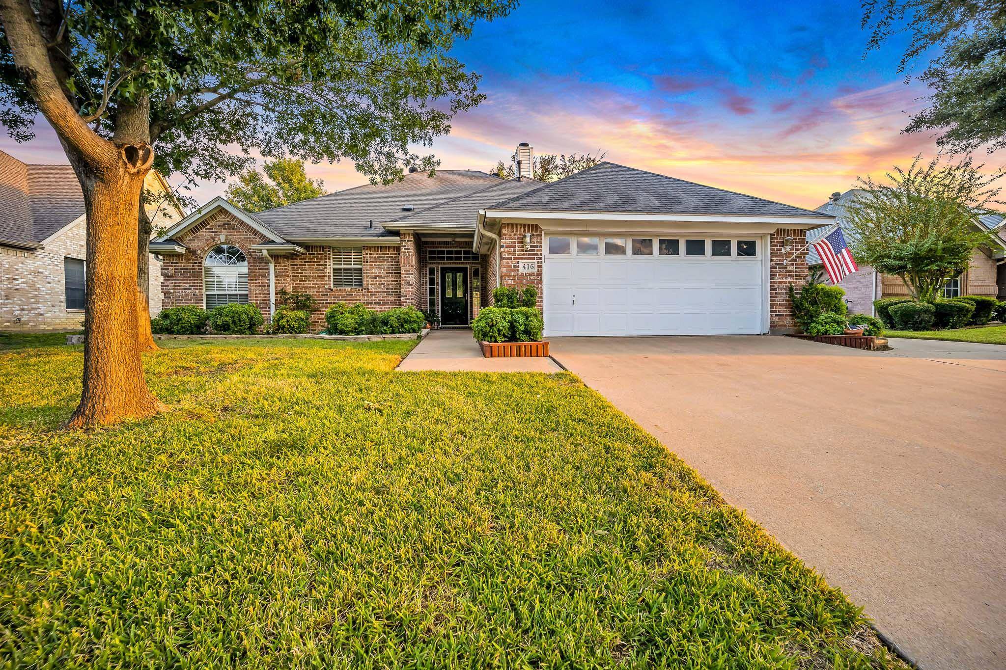 Hurst, TX 76054,416 Shade Tree Circle