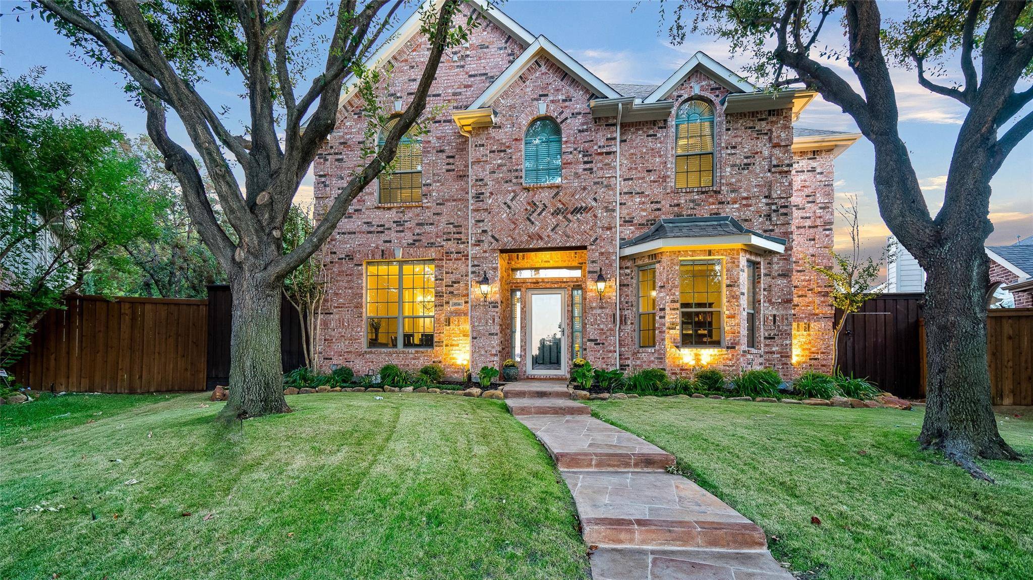 Plano, TX 75024,4516 Parkridge Drive