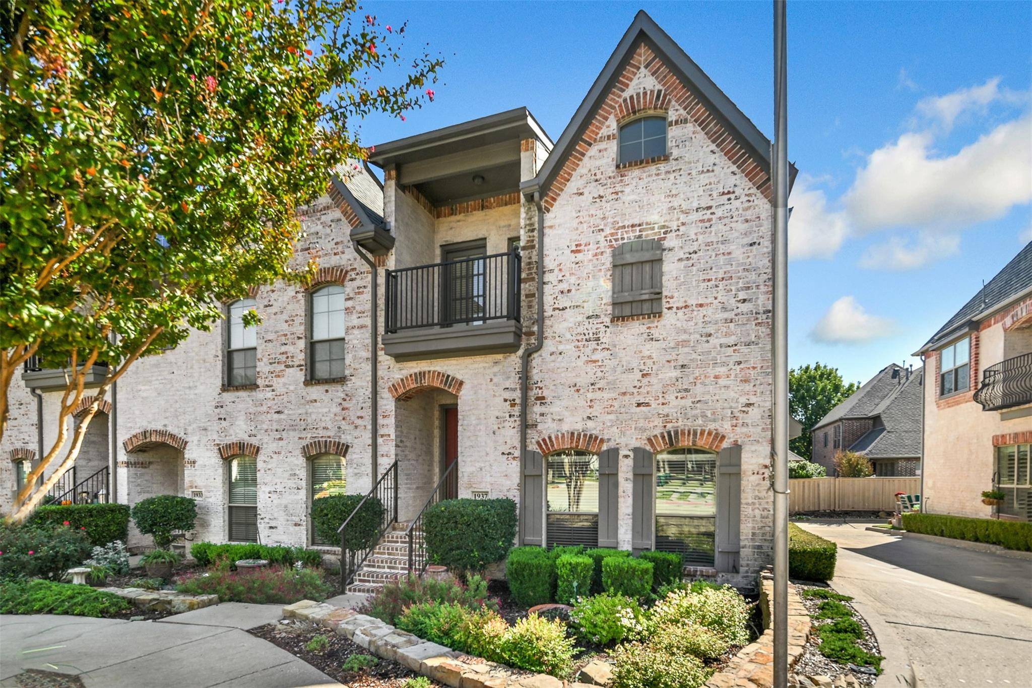 Mckinney, TX 75072,1937 Desoto Drive