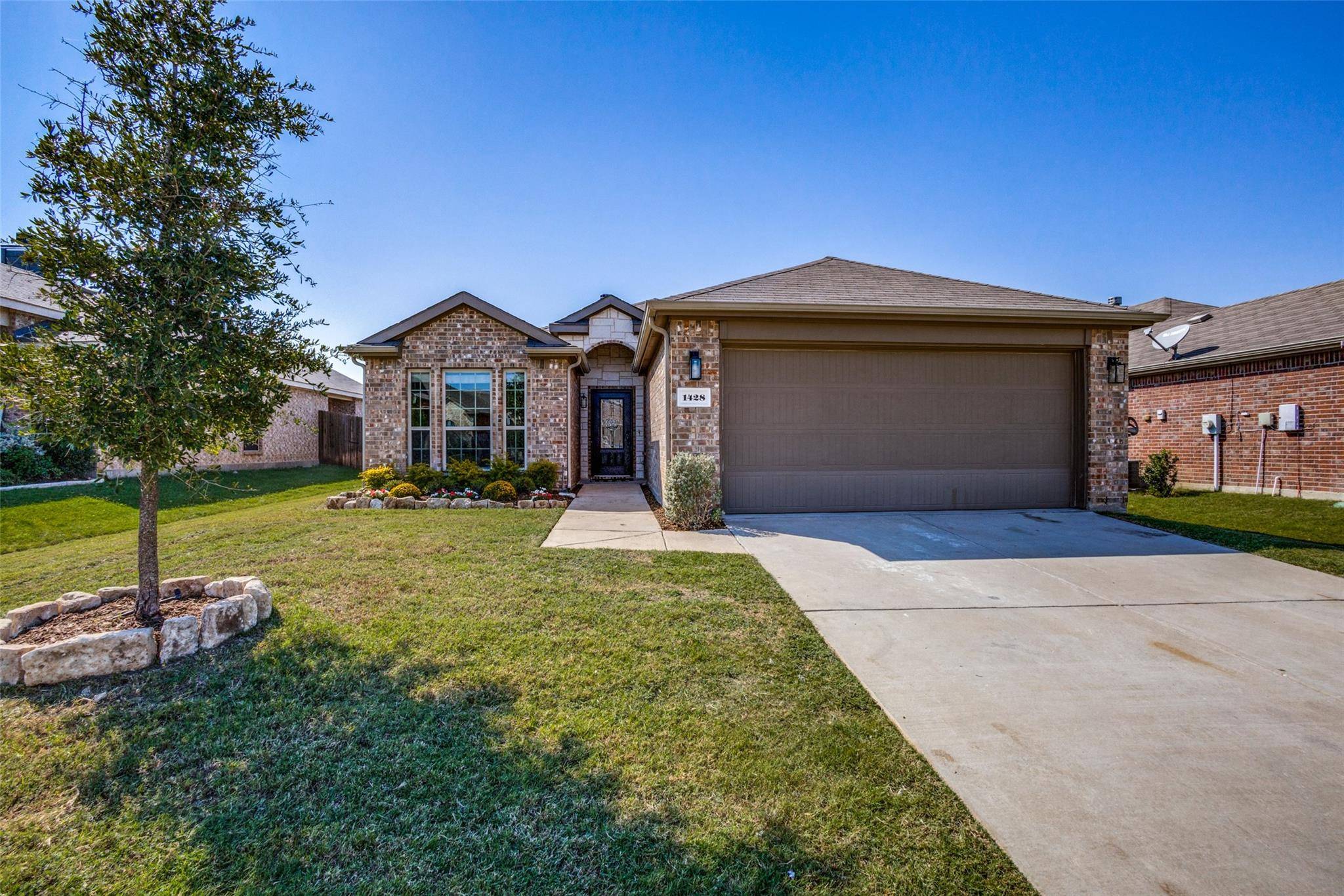 Aubrey, TX 76227,1428 Red River Drive