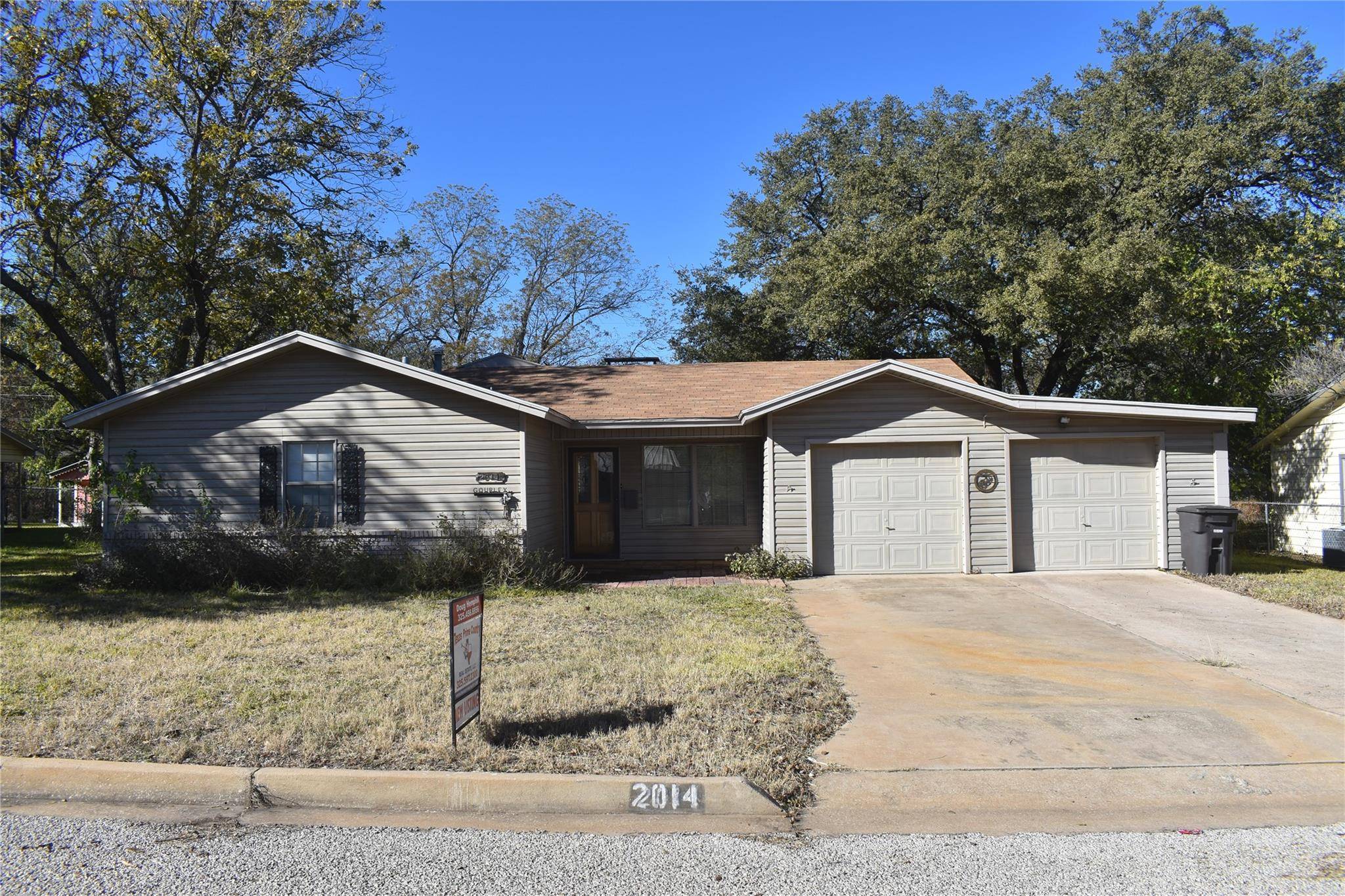 Brady, TX 76825,2014 S Walnut Street