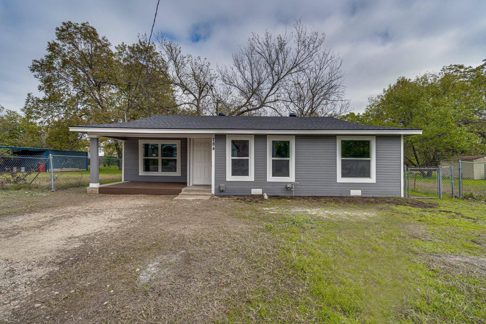 Cleburne, TX 76031,784 Chase Avenue