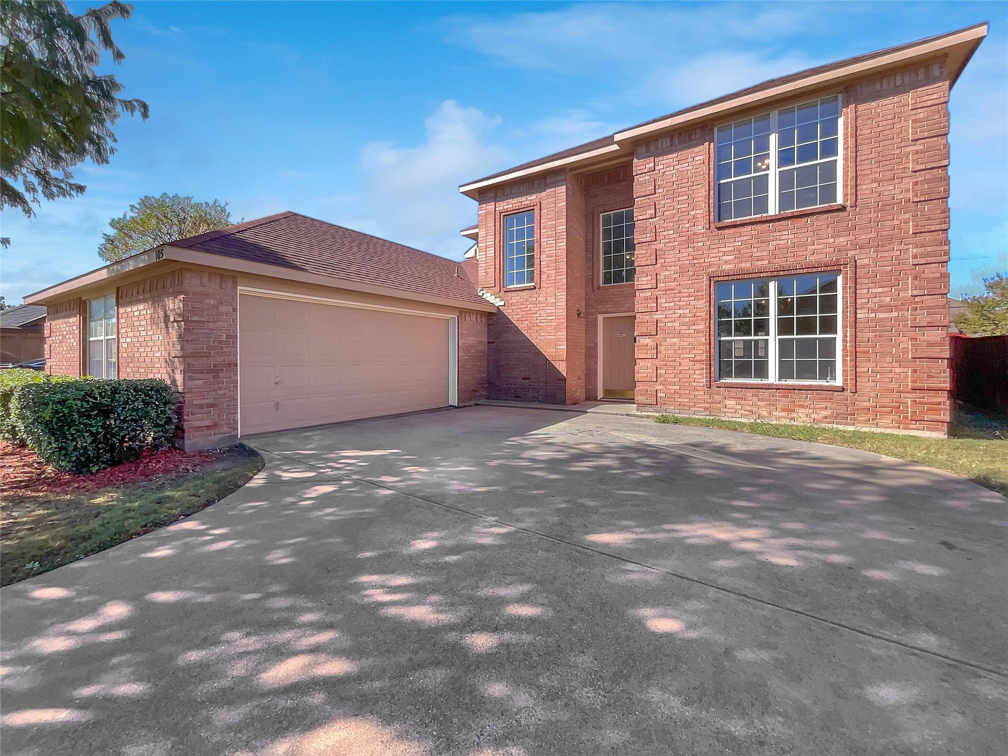 Red Oak, TX 75154,105 Oak Hollow Lane