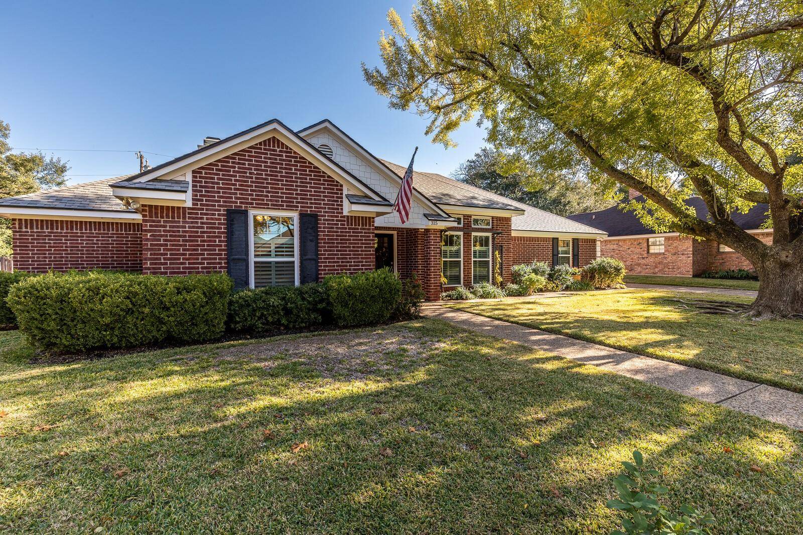 Waco, TX 76712,315 Meadow Mountain Drive