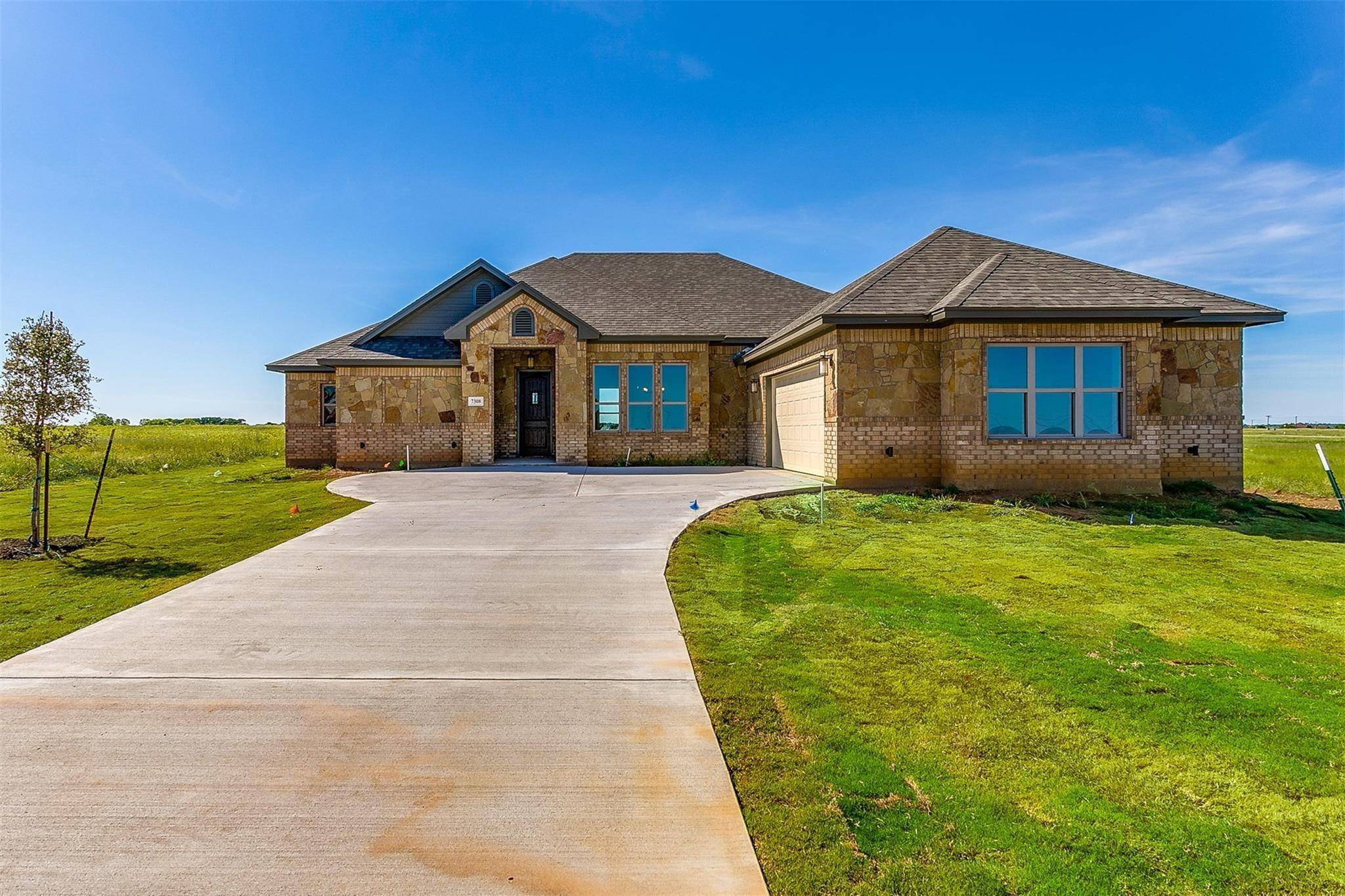 Cleburne, TX 76033,7308 Gleneagles Drive