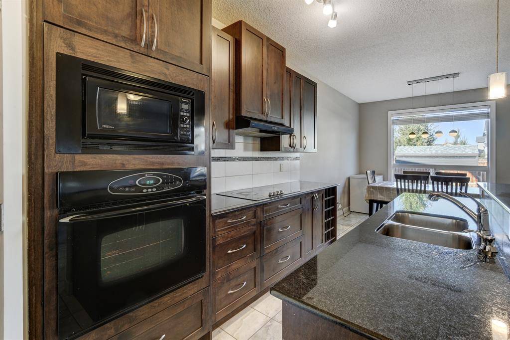 Calgary, AB T3N 0E8,109 Skyview Shores MNR NE