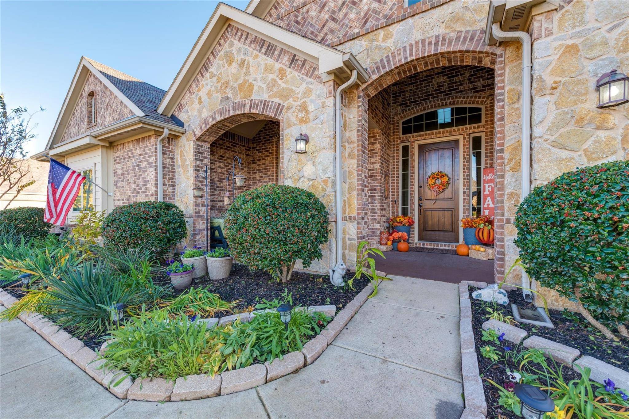 Fort Worth, TX 76052,1217 Twisting Meadows Drive