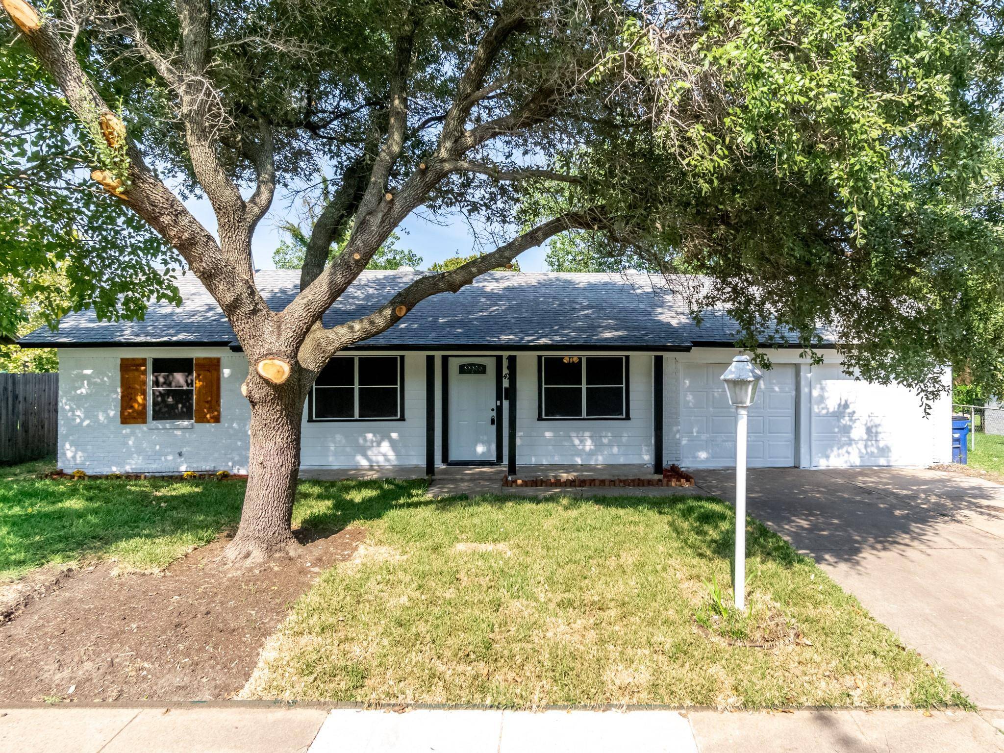 Everman, TX 76140,420 Langley Avenue