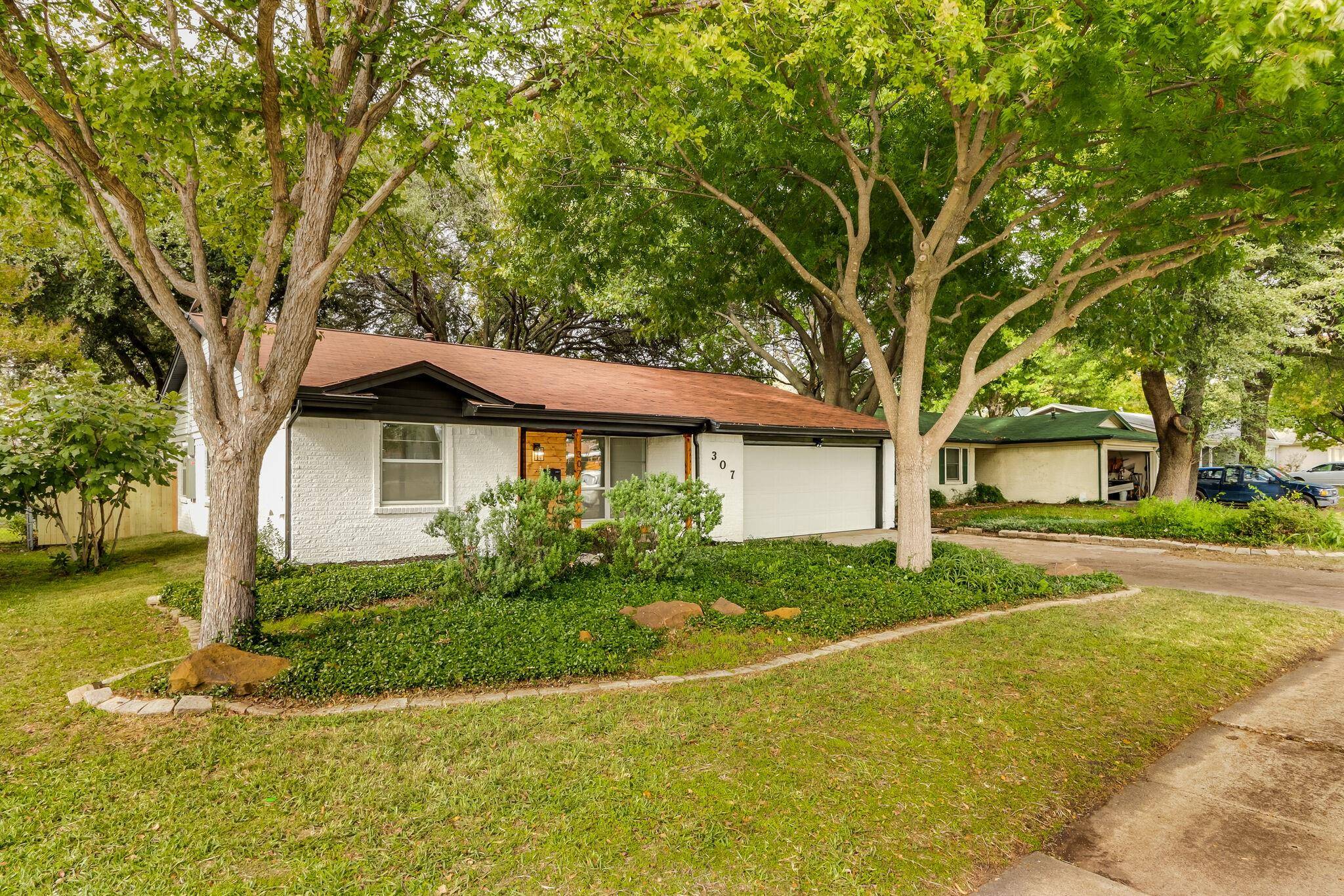 Richardson, TX 75080,307 Dogwood Drive