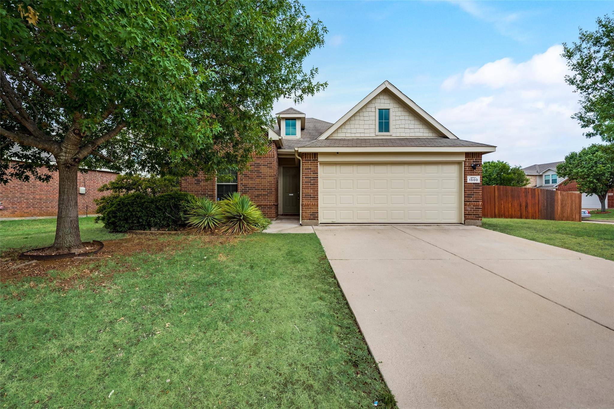 Burleson, TX 76028,1500 Beeley Lane