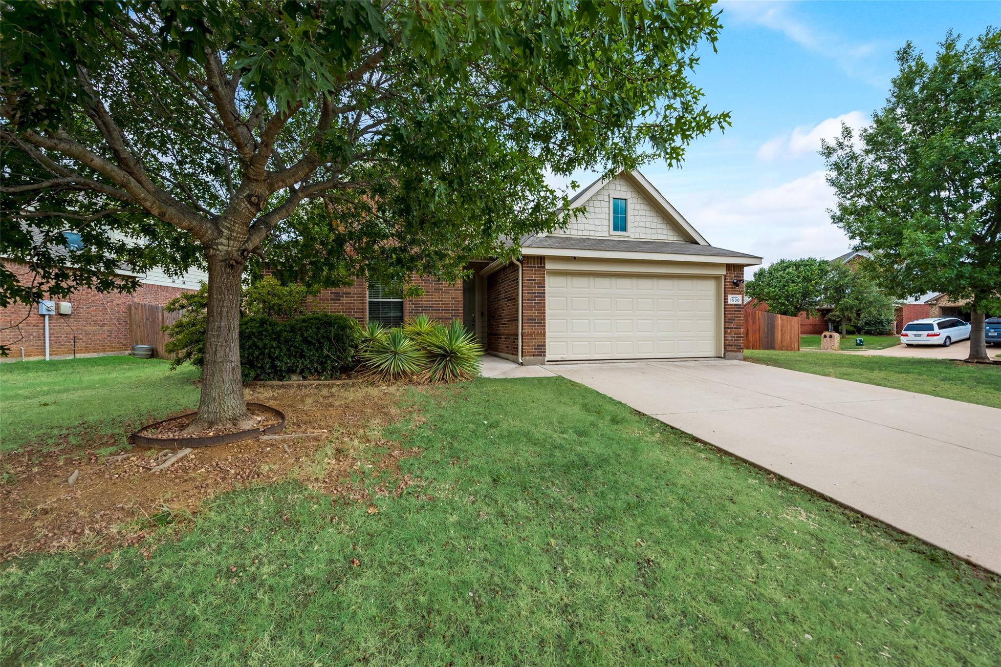 Burleson, TX 76028,1500 Beeley Lane