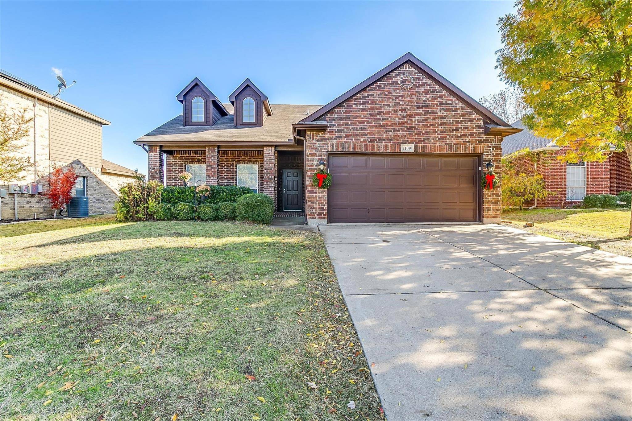 Burleson, TX 76028,1109 Vista View Drive