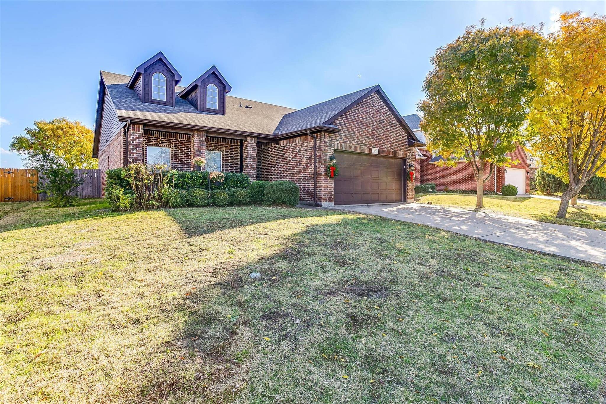 Burleson, TX 76028,1109 Vista View Drive