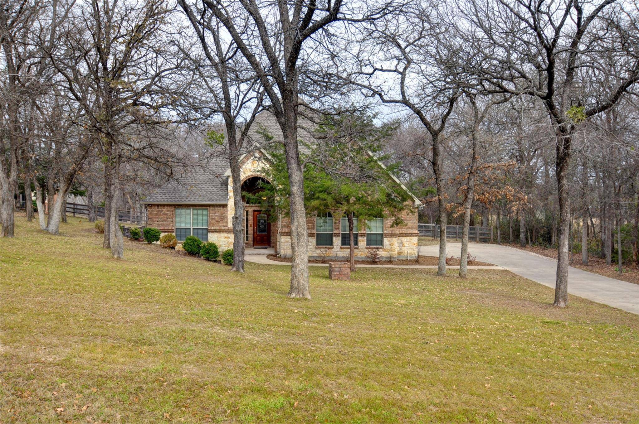 Azle, TX 76020,137 N Natural Spring Lane