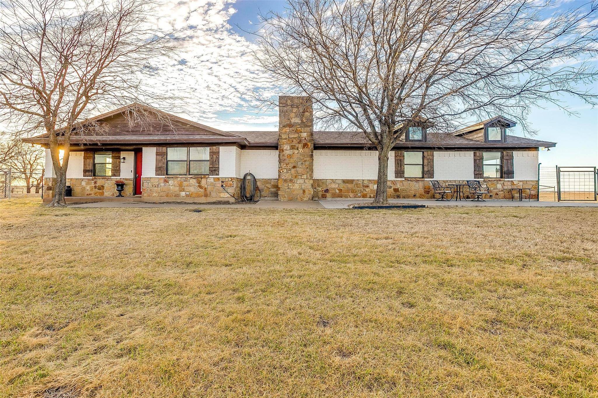 Godley, TX 76044,8529 County Road 1004