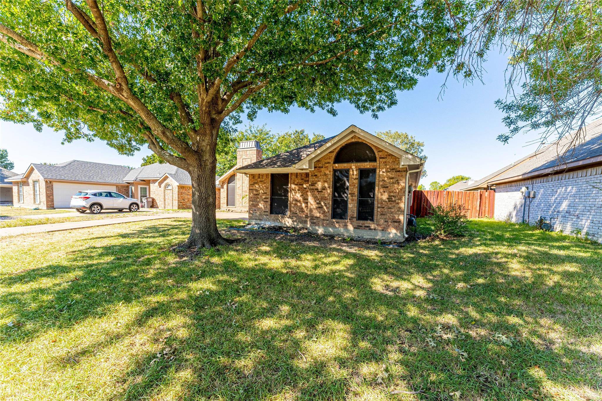 Wylie, TX 75098,111 N Winding Oaks Drive