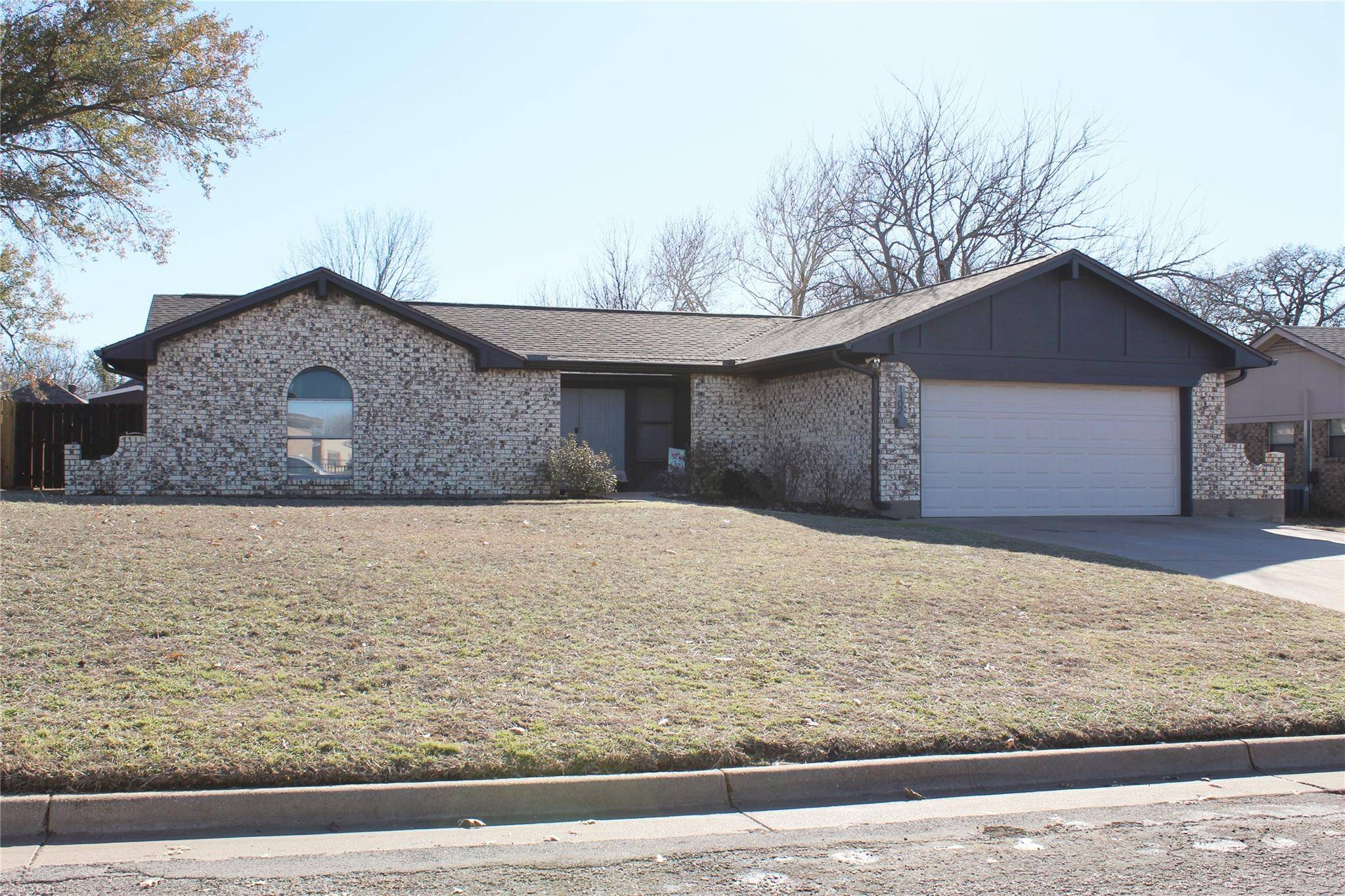 Graham, TX 76450,1402 Thomas Lane