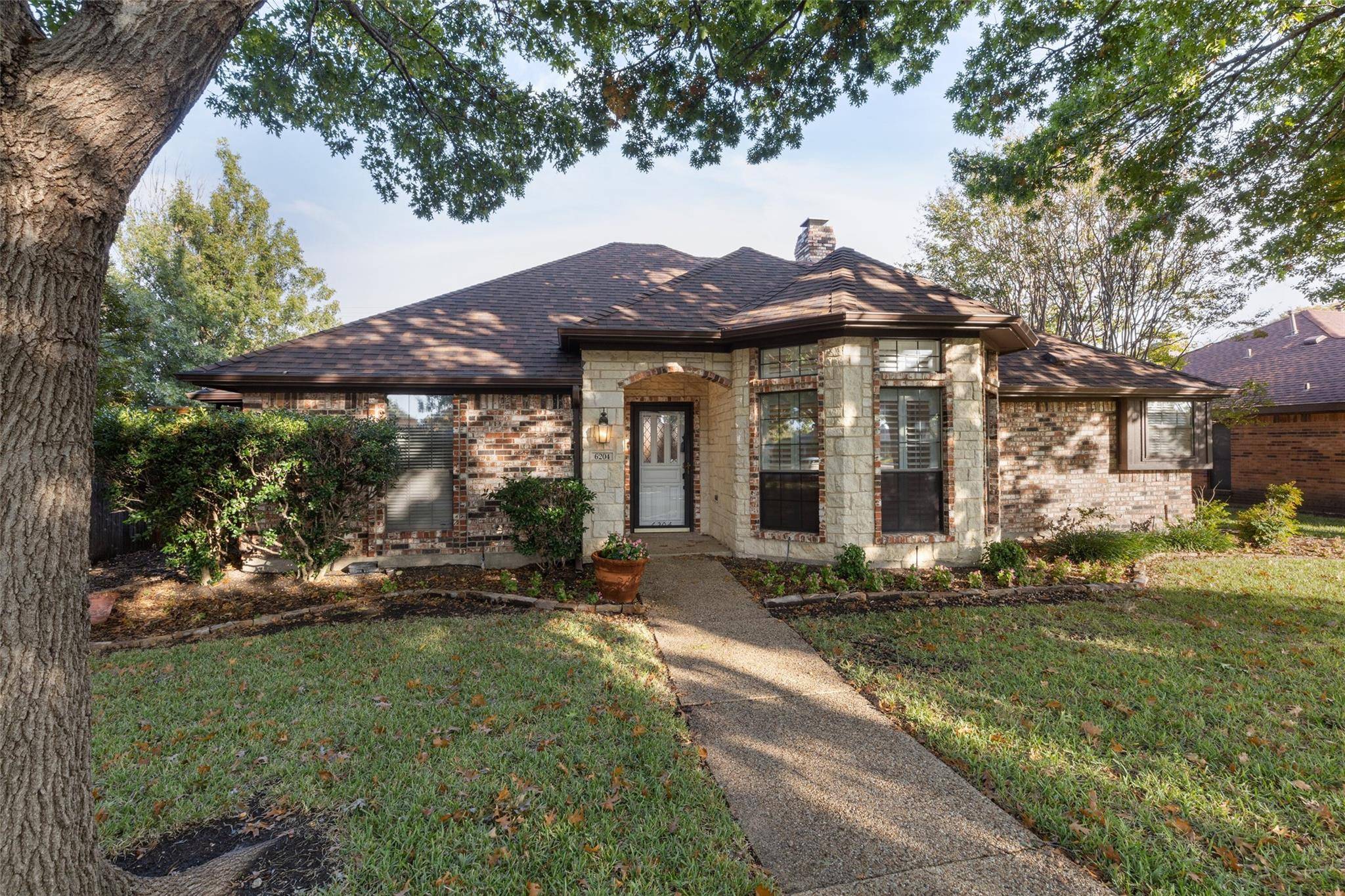 Plano, TX 75023,6204 Bronze Leaf Drive