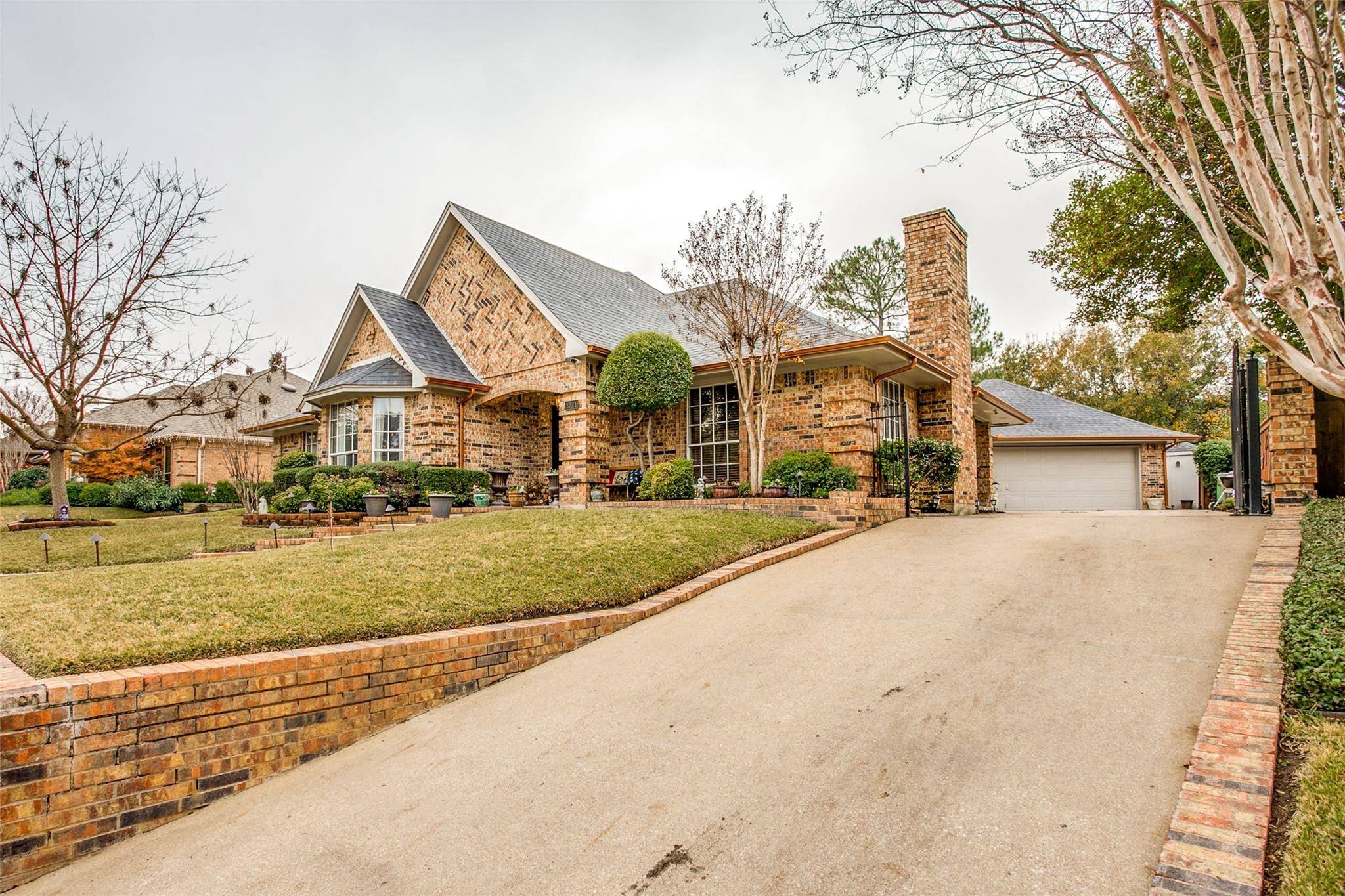 Bedford, TX 76021,3721 Oak Cove Lane