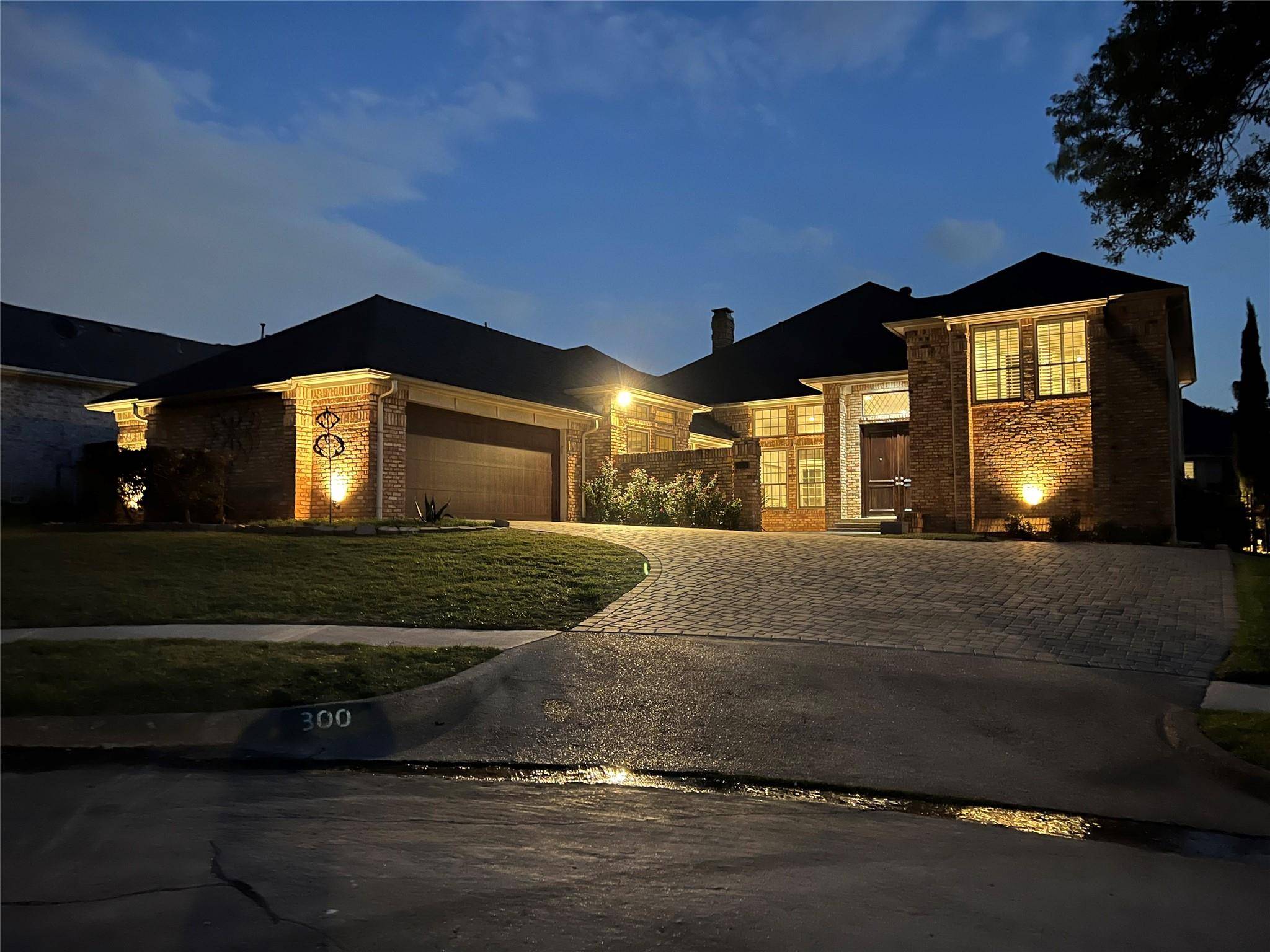 Irving, TX 75063,300 Bridlewood Court