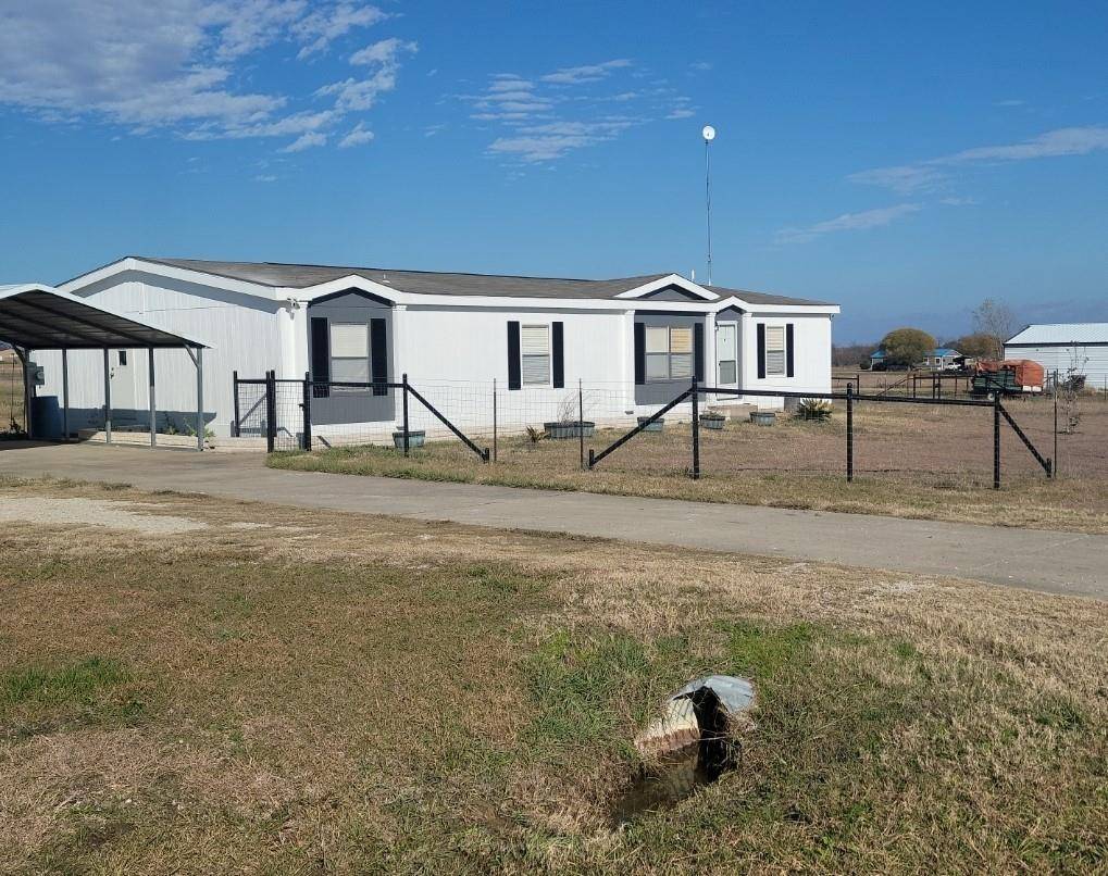 Quinlan, TX 75474,1530 County Road 2277