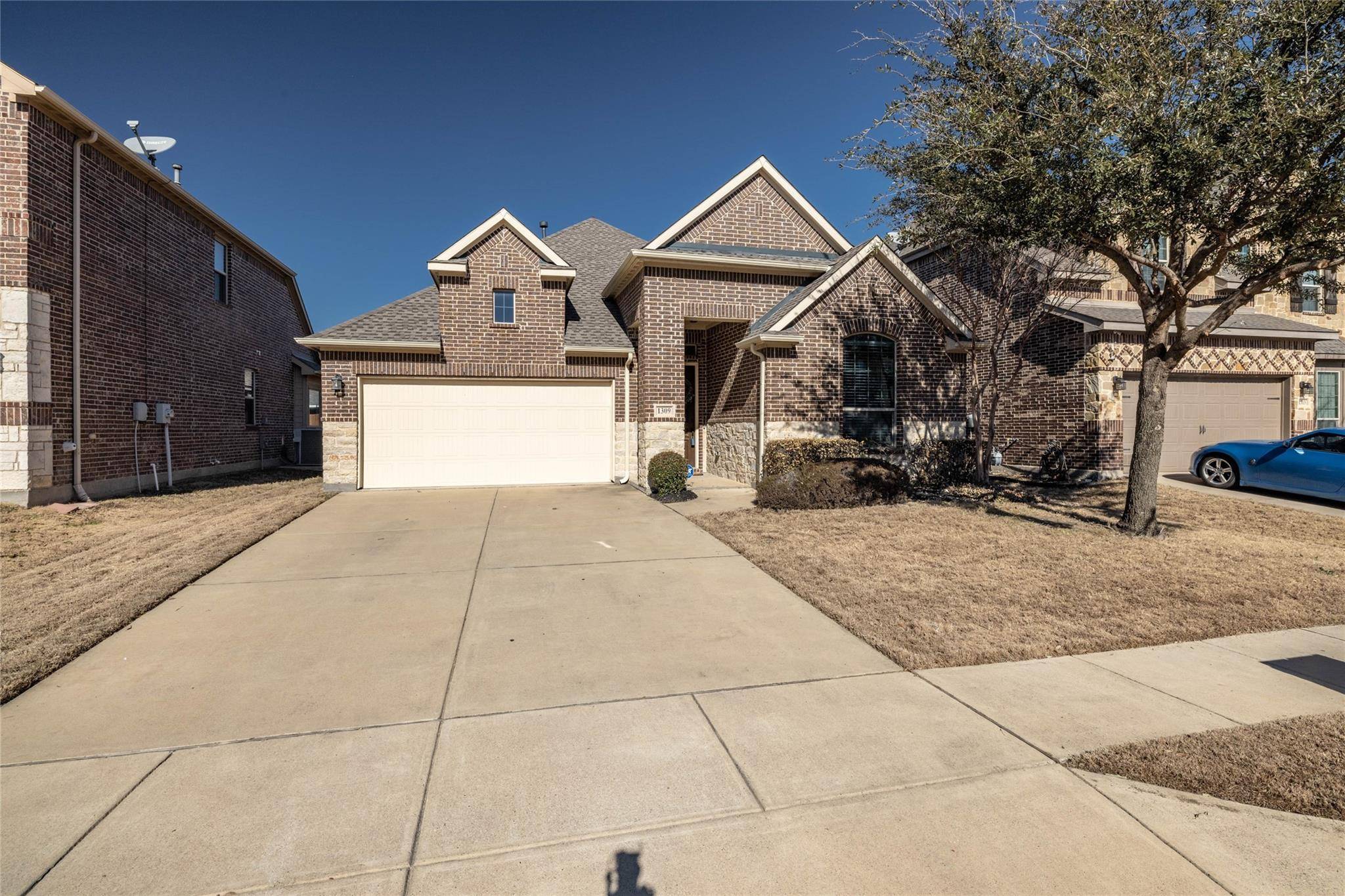 Fort Worth, TX 76131,1309 Realoaks Drive