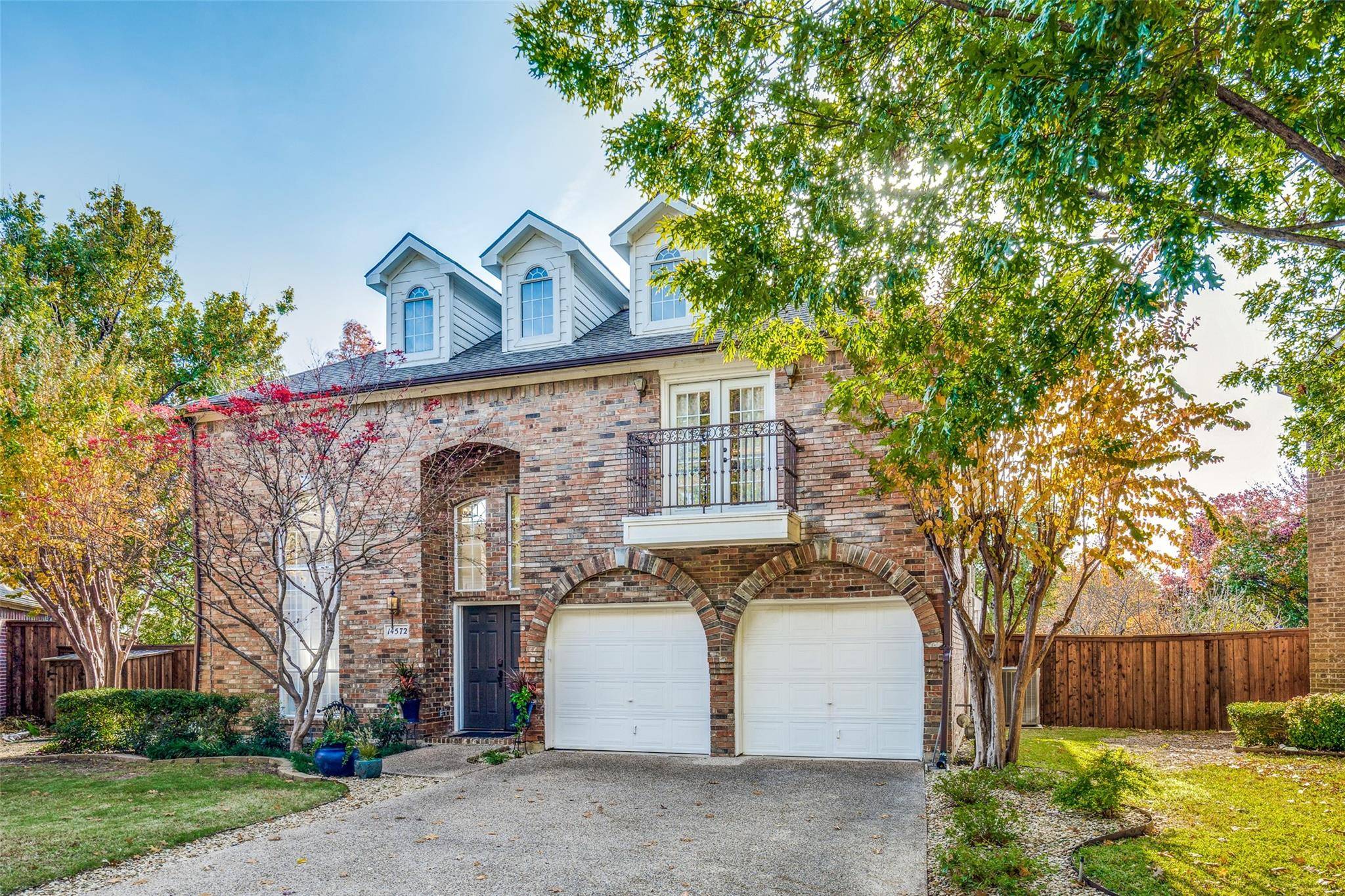 Addison, TX 75001,14572 Waterview Circle