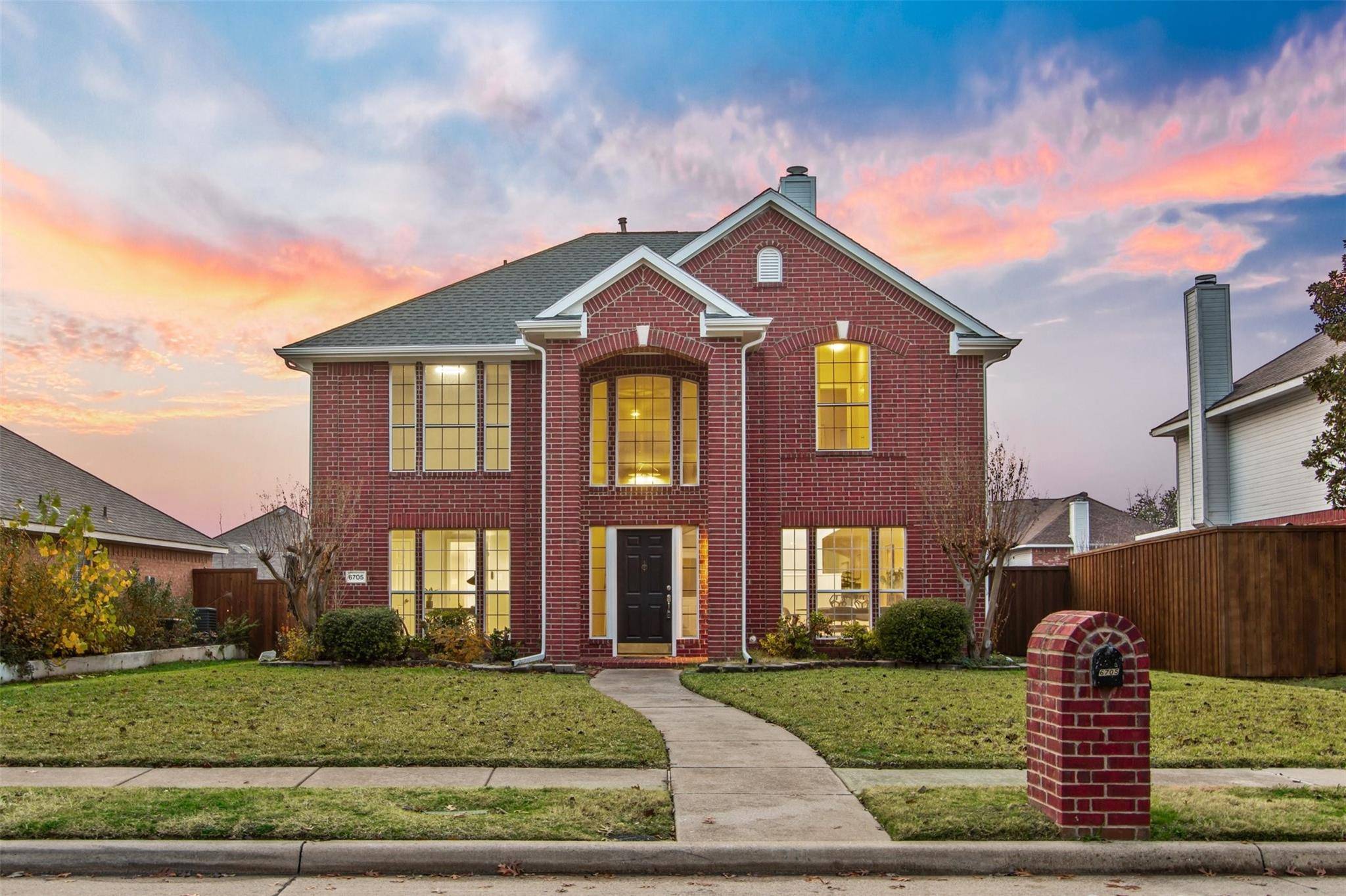 Plano, TX 75024,6705 Thornbury Drive