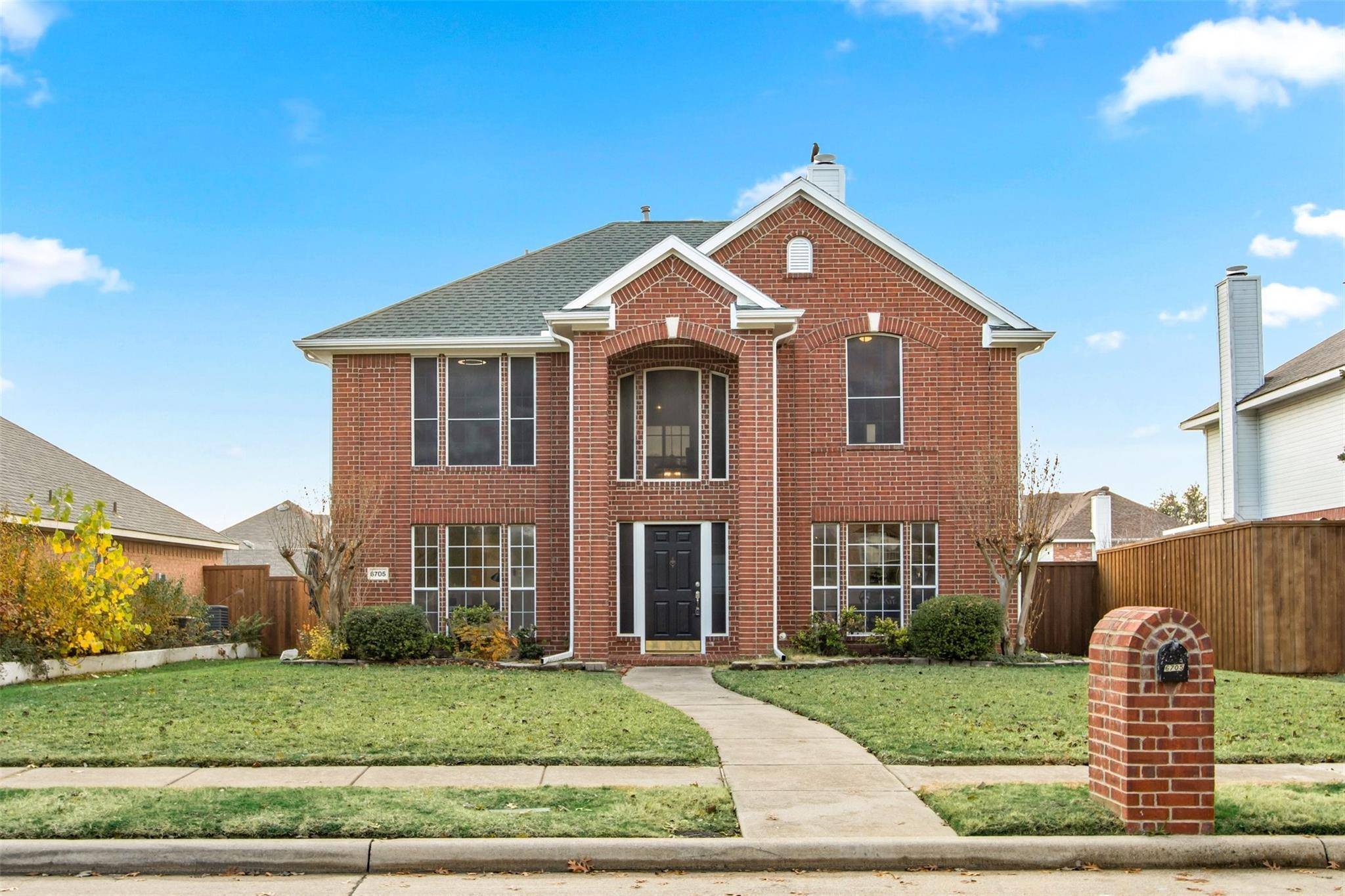 Plano, TX 75024,6705 Thornbury Drive