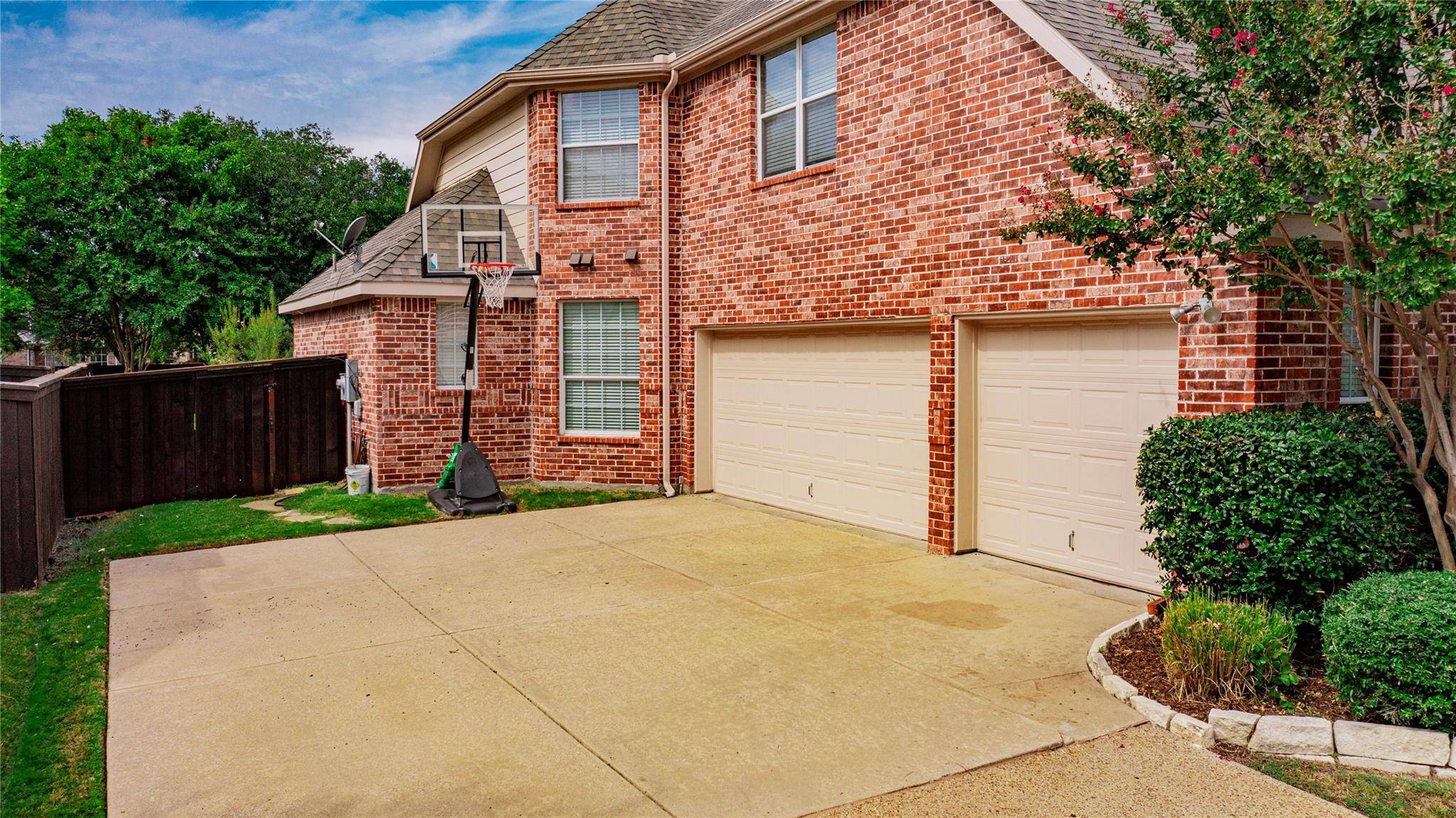 Allen, TX 75002,1507 Winterbrook Court