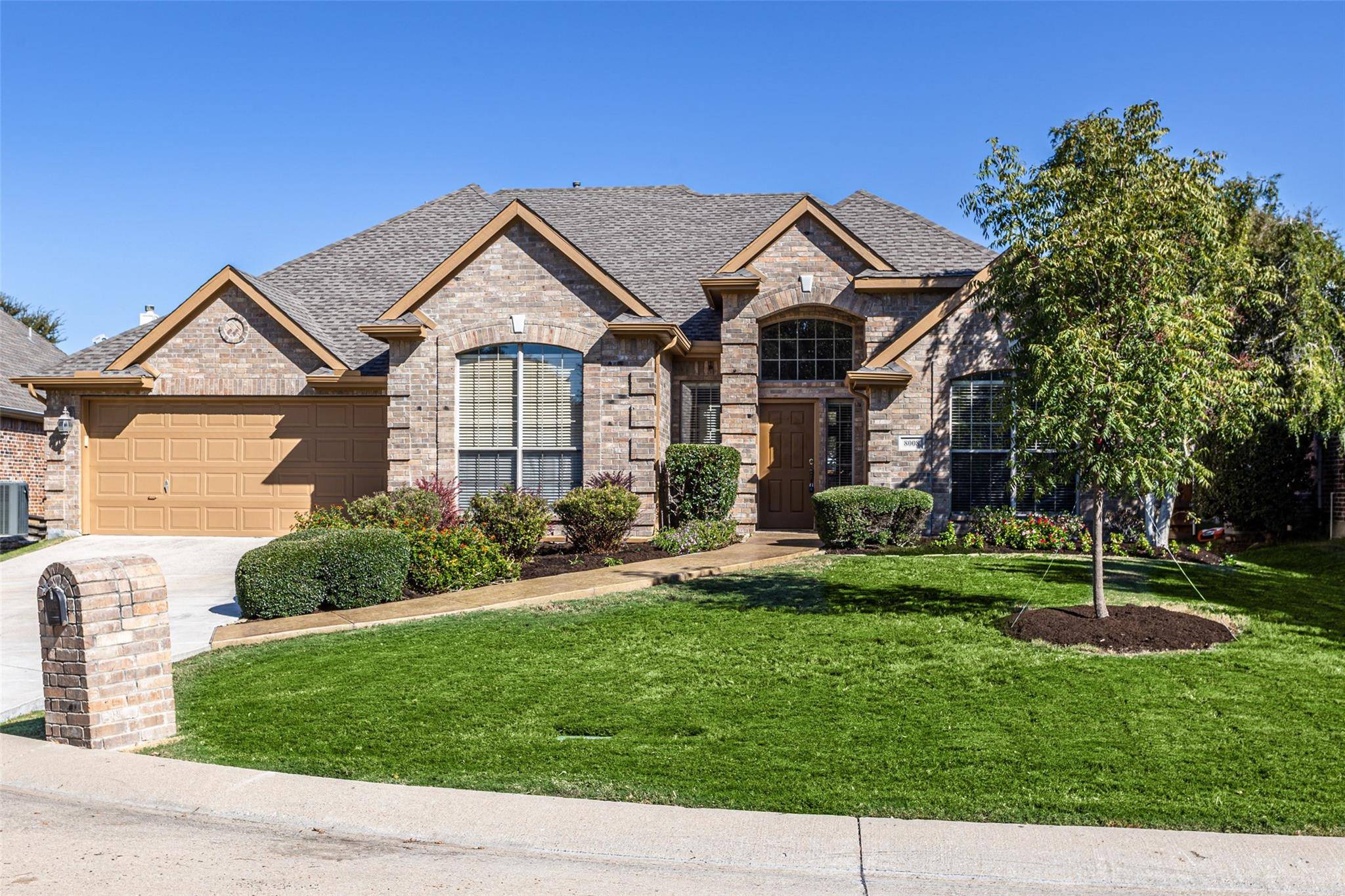 Mckinney, TX 75072,8008 Hummingbird Court