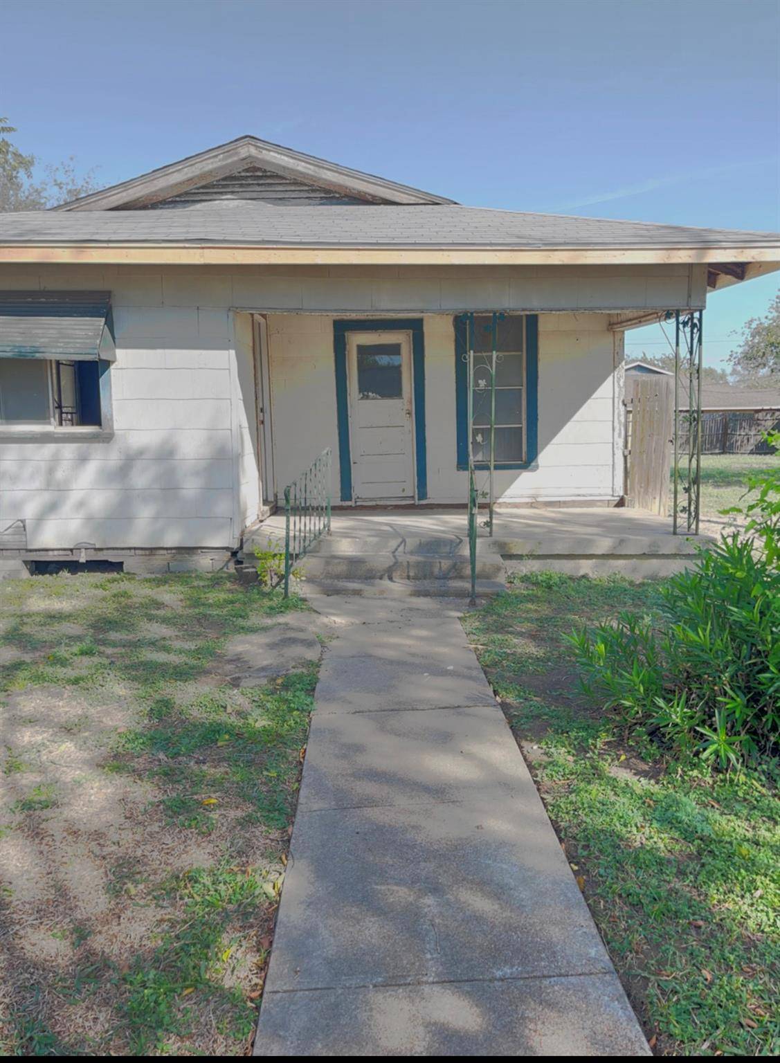 Alvarado, TX 76009,309 E Shelton Street