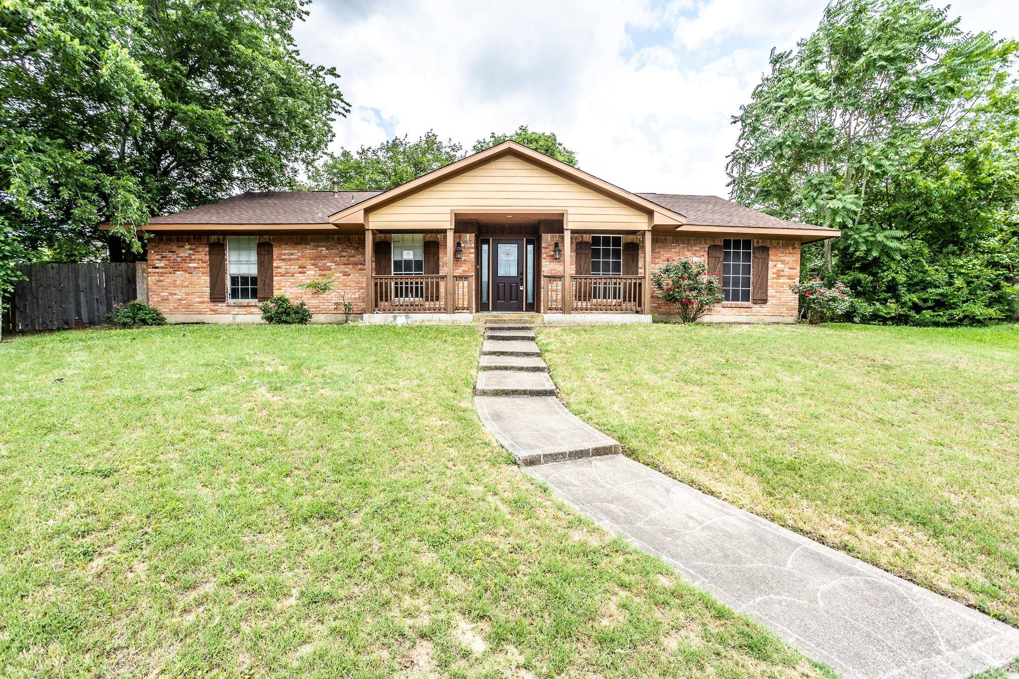 Dallas, TX 75233,3715 Kimball Ridge Court