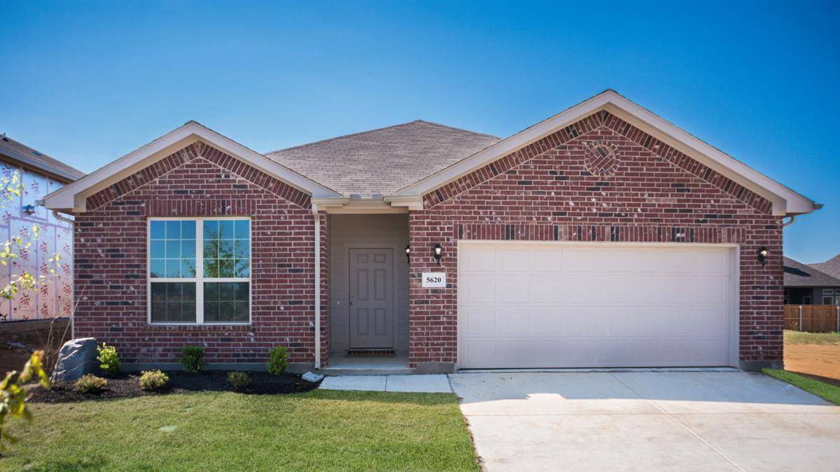 Van Alstyne, TX 75495,1230 Benwick Drive