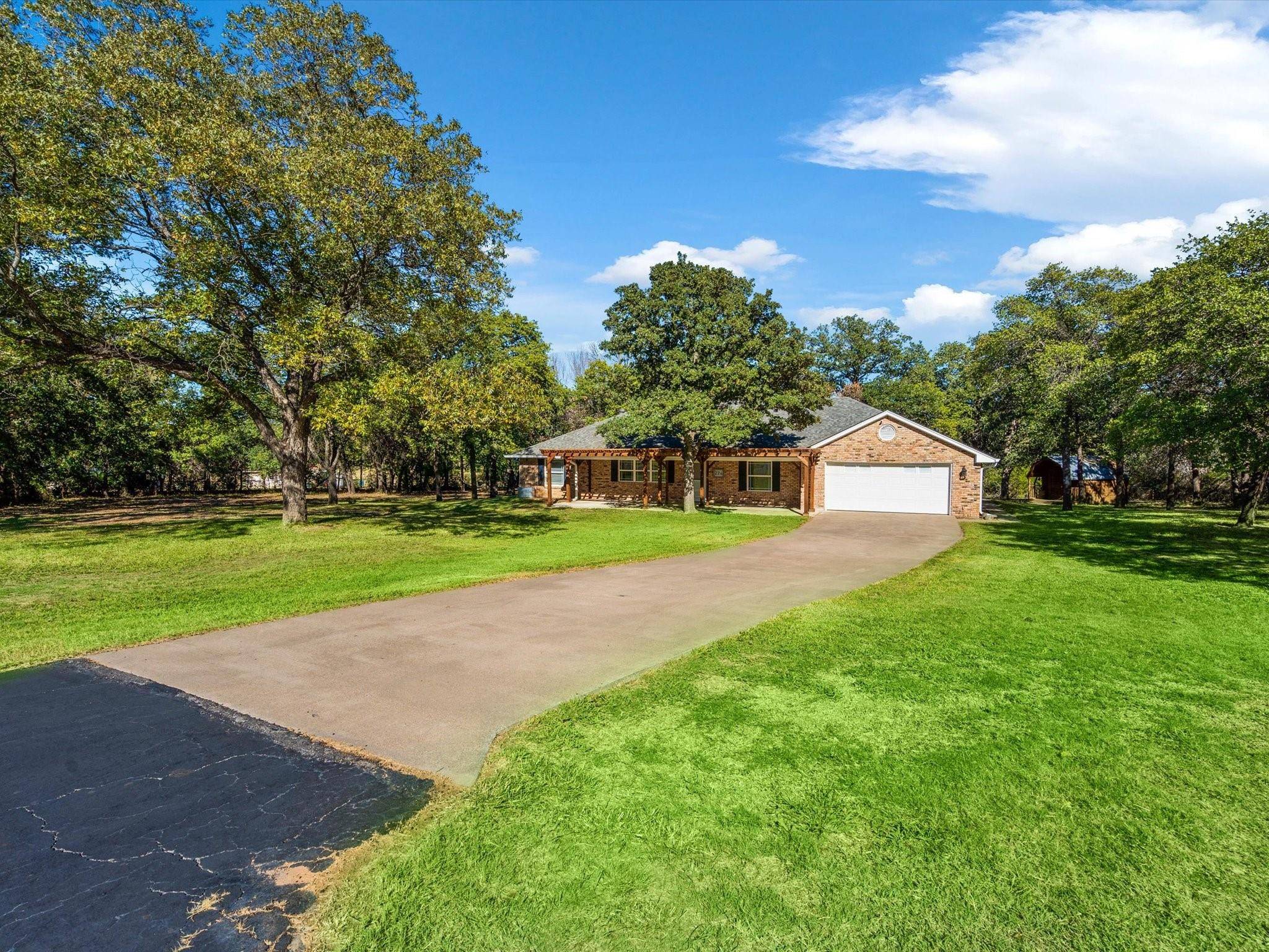 Weatherford, TX 76085,224 De La Cruz Street