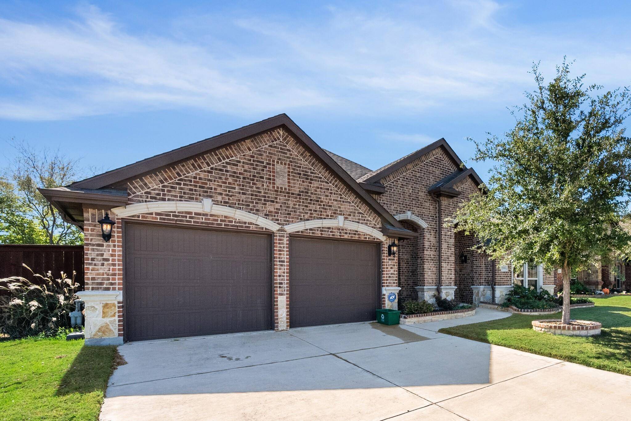 Grand Prairie, TX 75054,2939 Trail Lake Drive