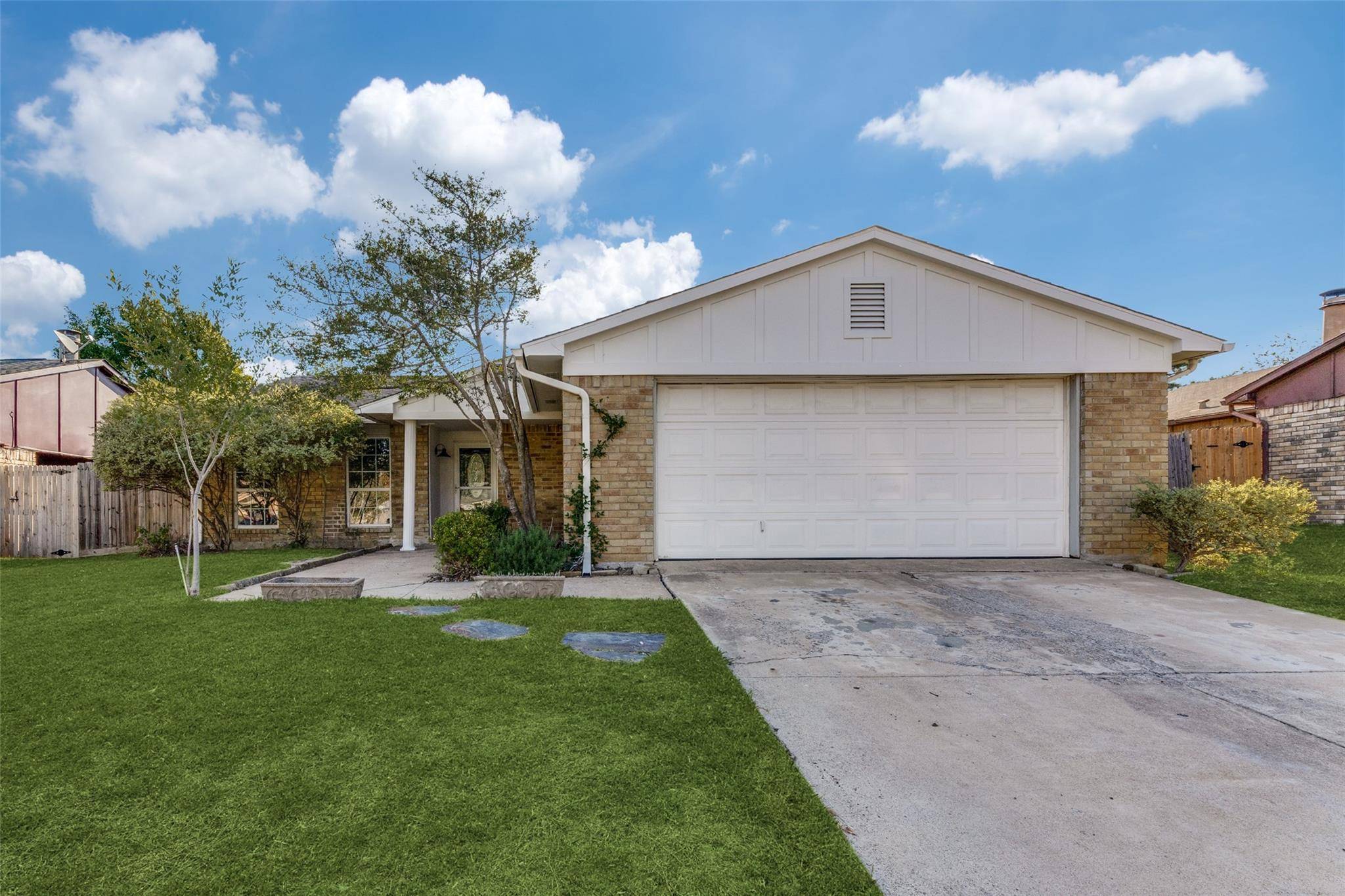 Fort Worth, TX 76133,7525 Red Willow Road