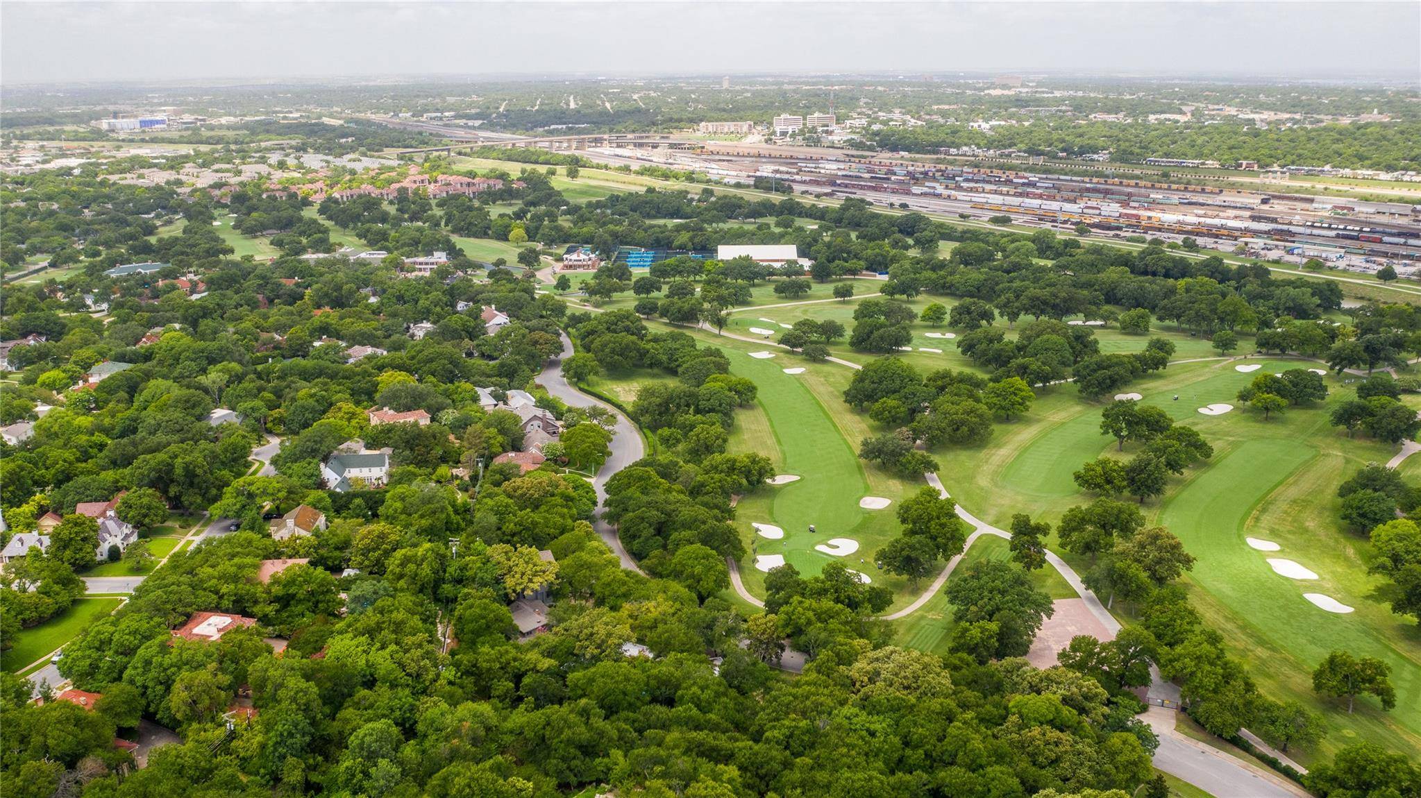 Fort Worth, TX 76109,2233 Colonial Parkway