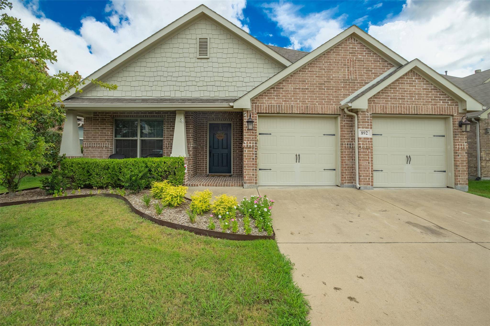 Fate, TX 75087,892 Honey Locust Drive