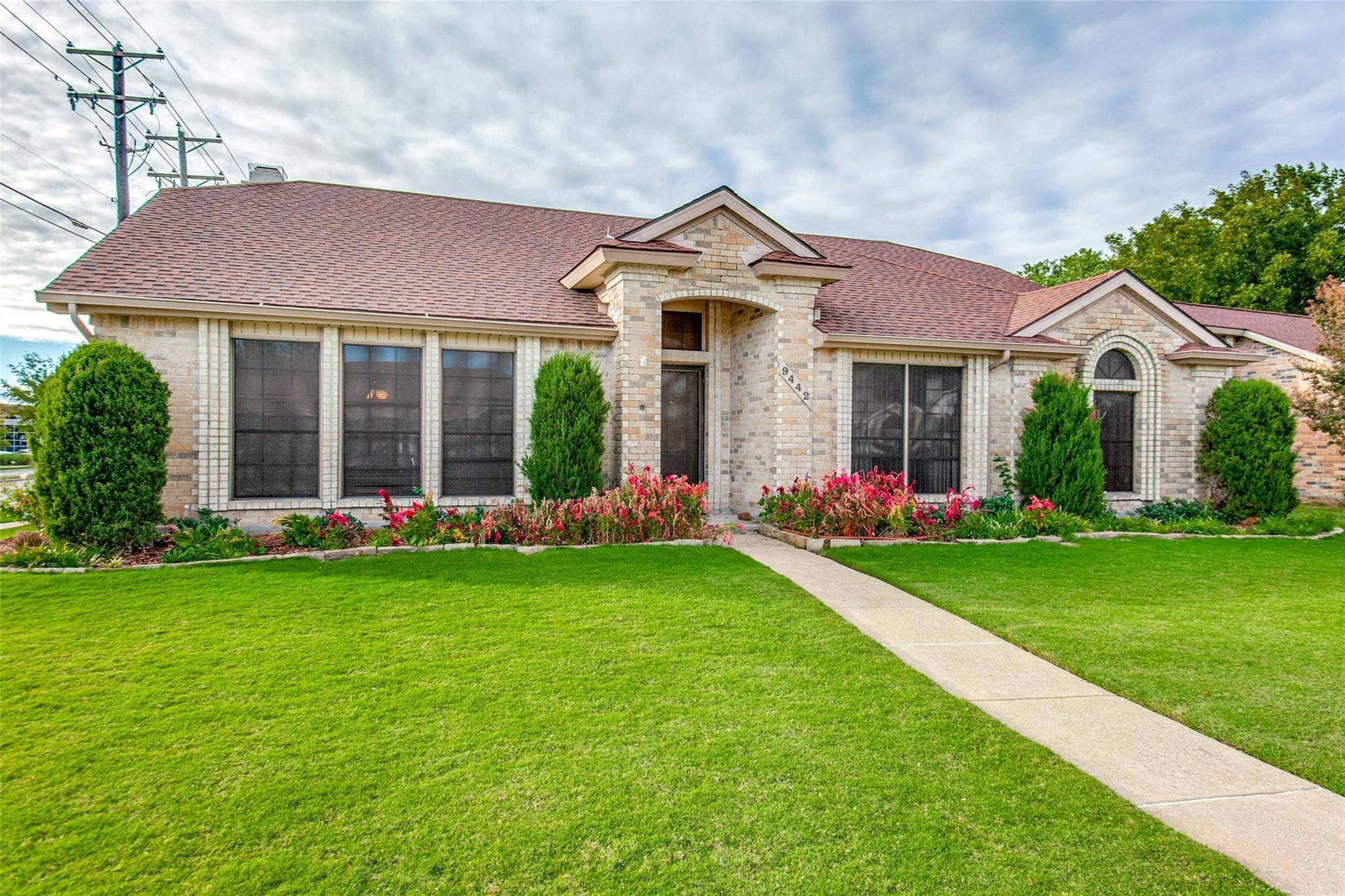 Rowlett, TX 75088,9442 Willard Street