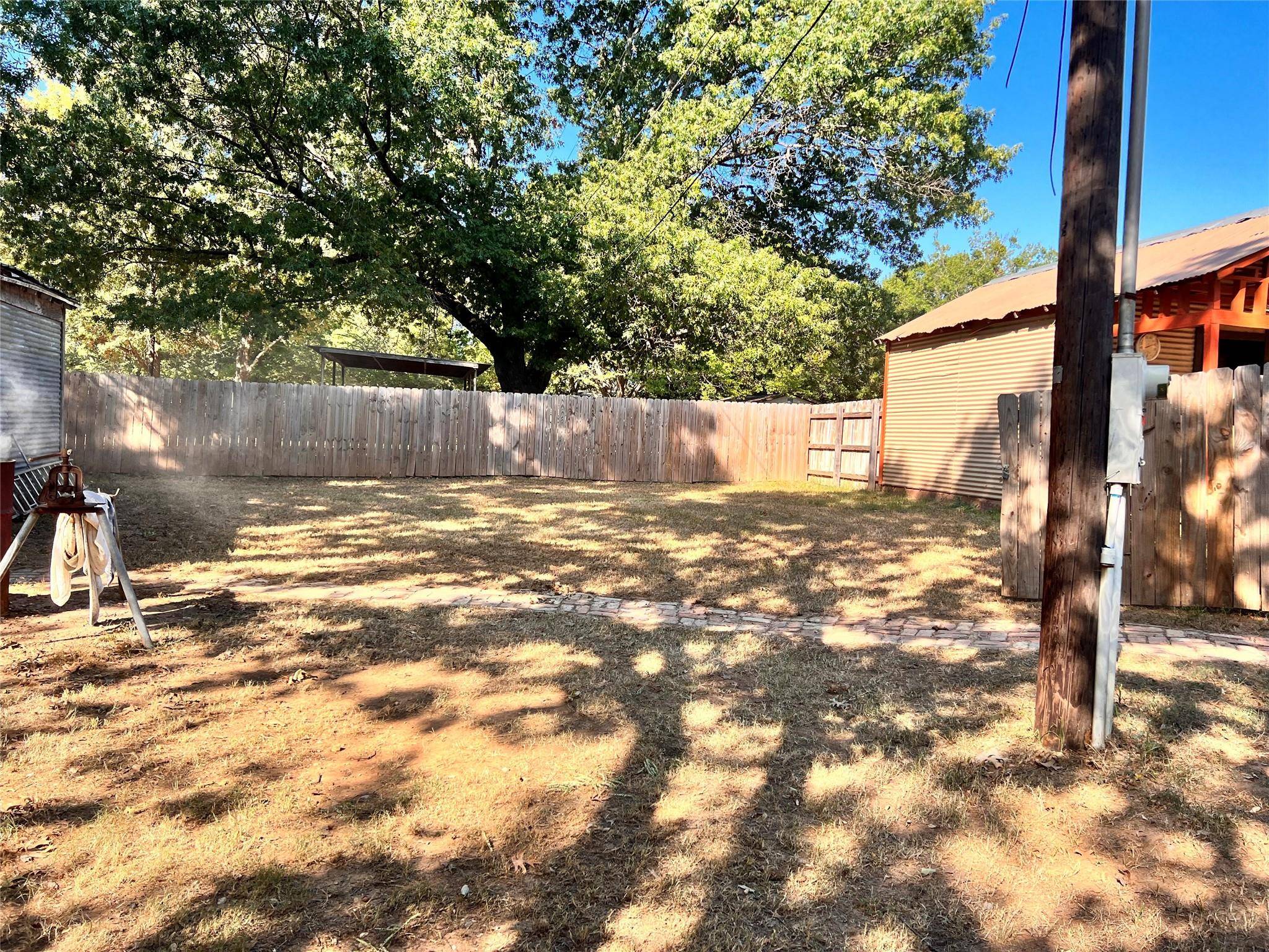 Gordonville, TX 76245,492 Oak Trail Drive