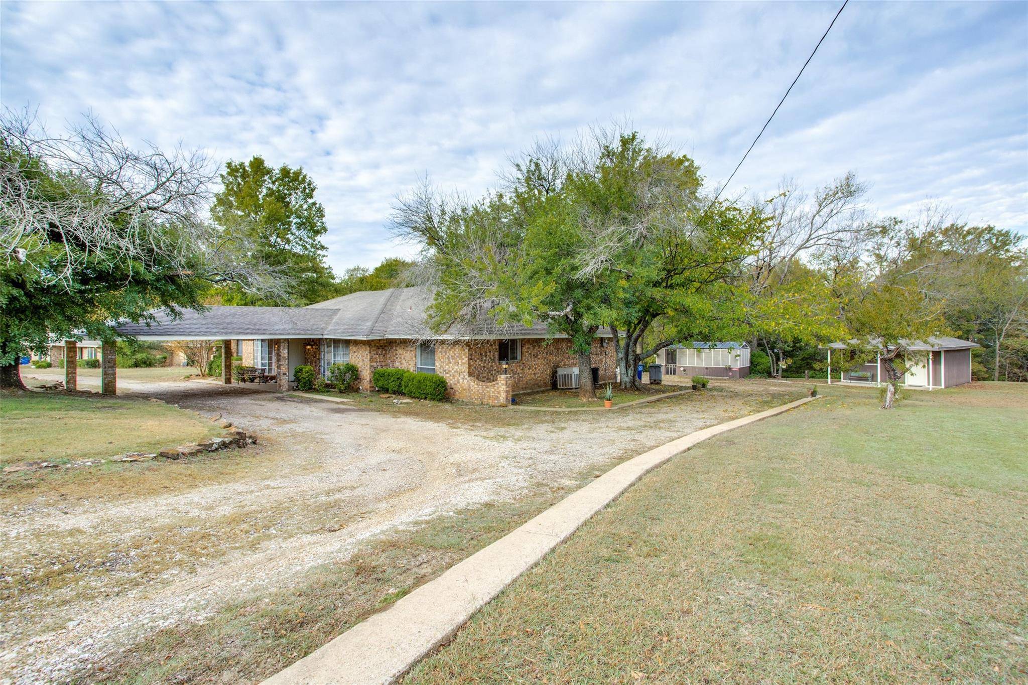 Red Oak, TX 75154,129 Creekview Drive W