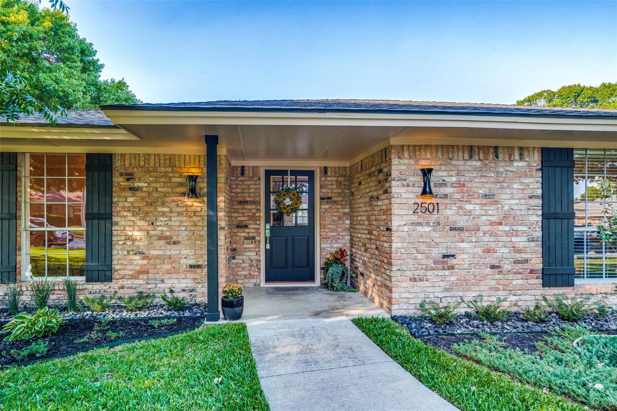 Plano, TX 75075,2501 Brennan Drive