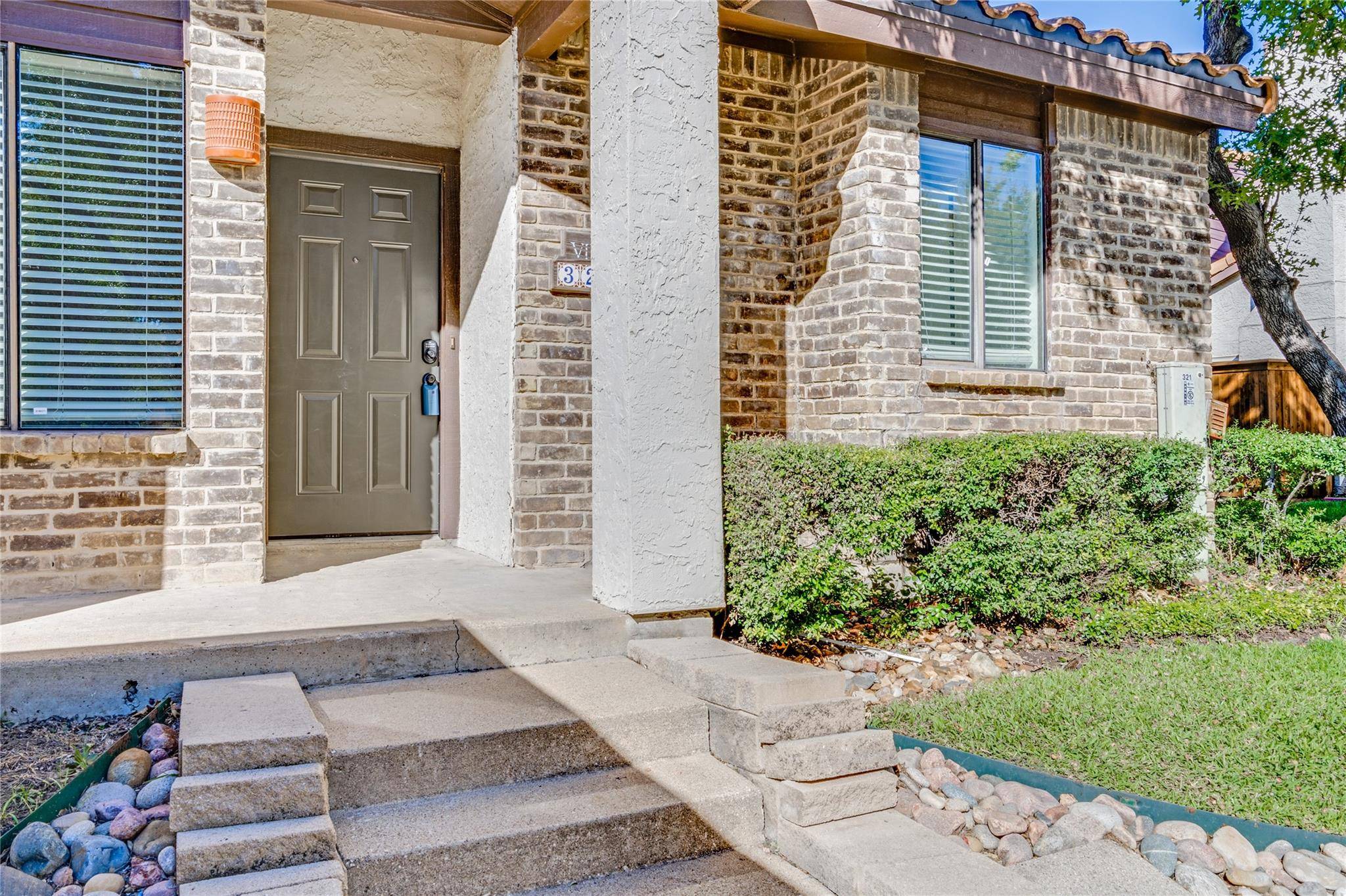 Dallas, TX 75254,14151 Montfort Drive #320