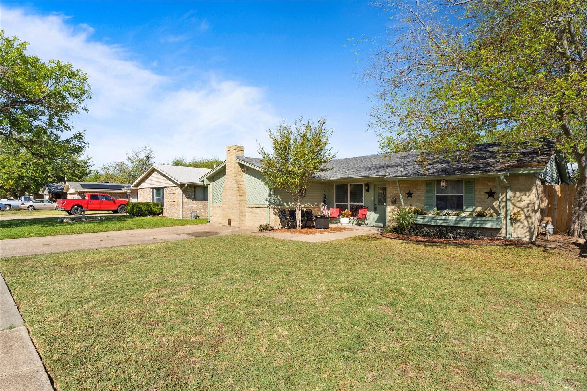 Grand Prairie, TX 75052,418 Blueberry Lane