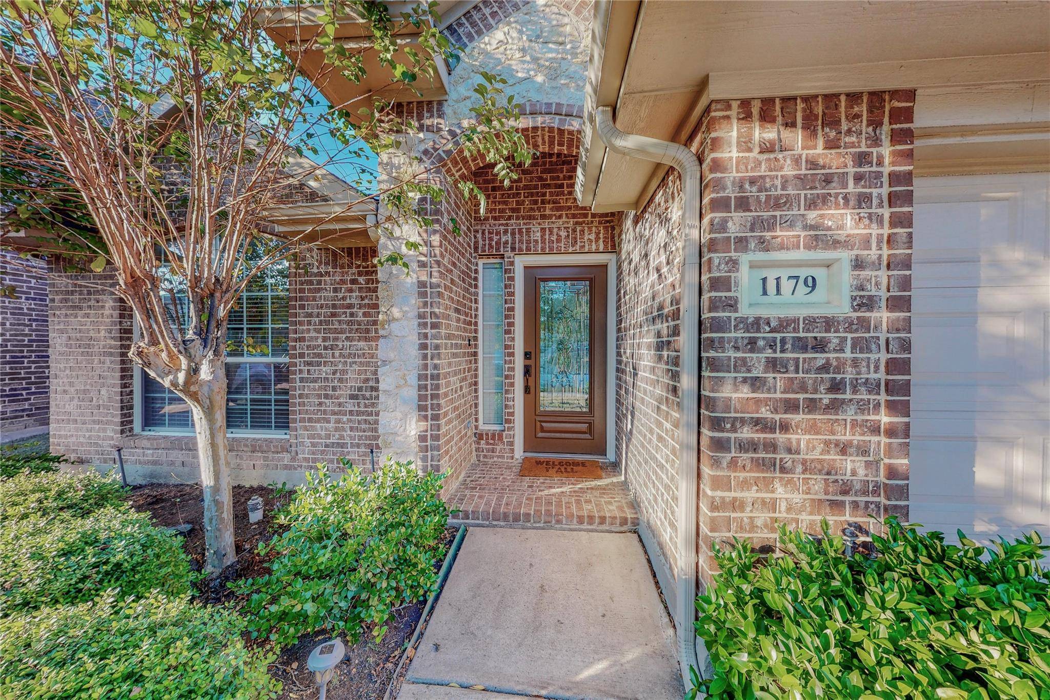 Irving, TX 75063,1179 Valley Vista Drive