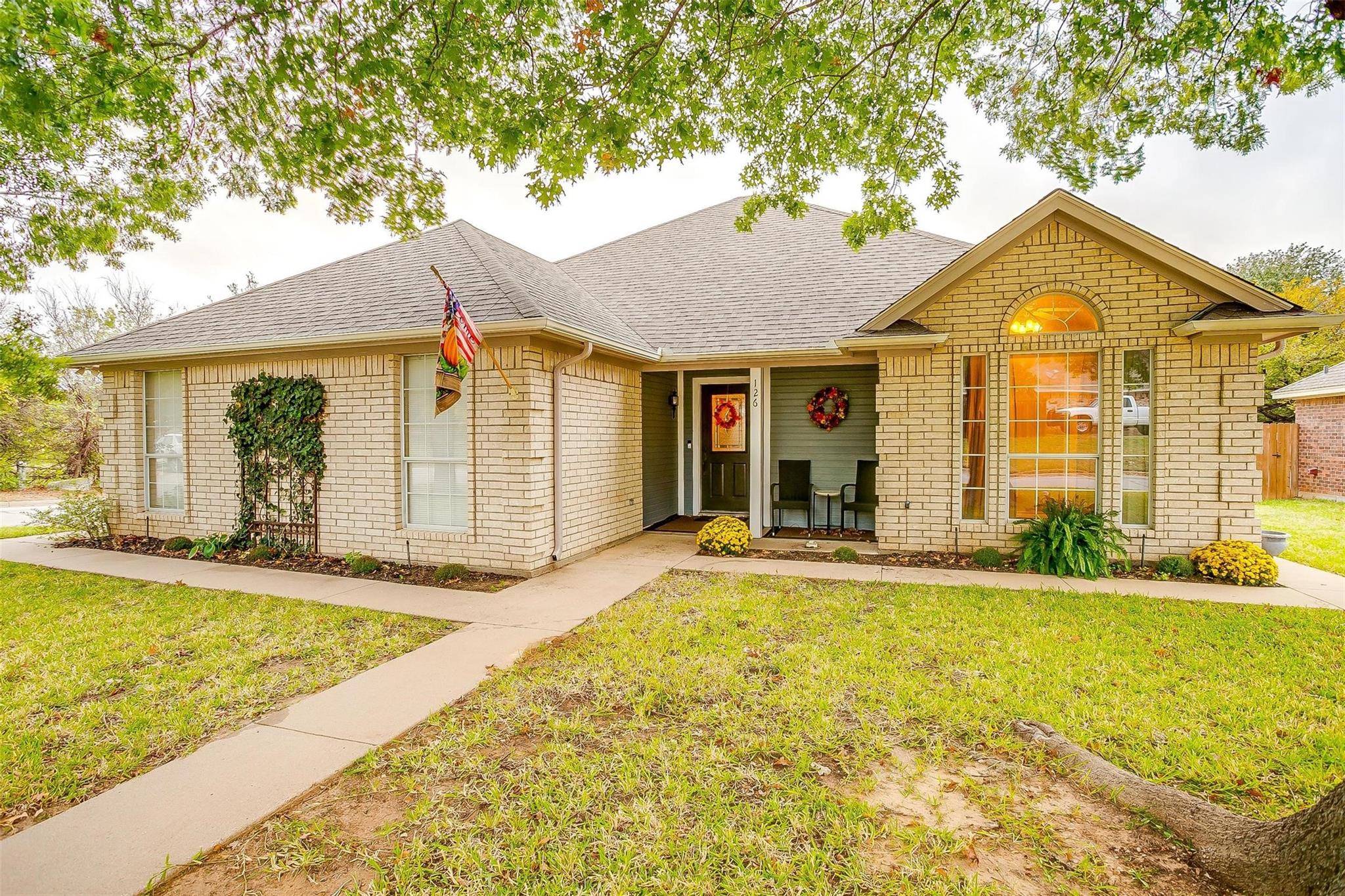 Weatherford, TX 76086,126 Chimney Rock Drive