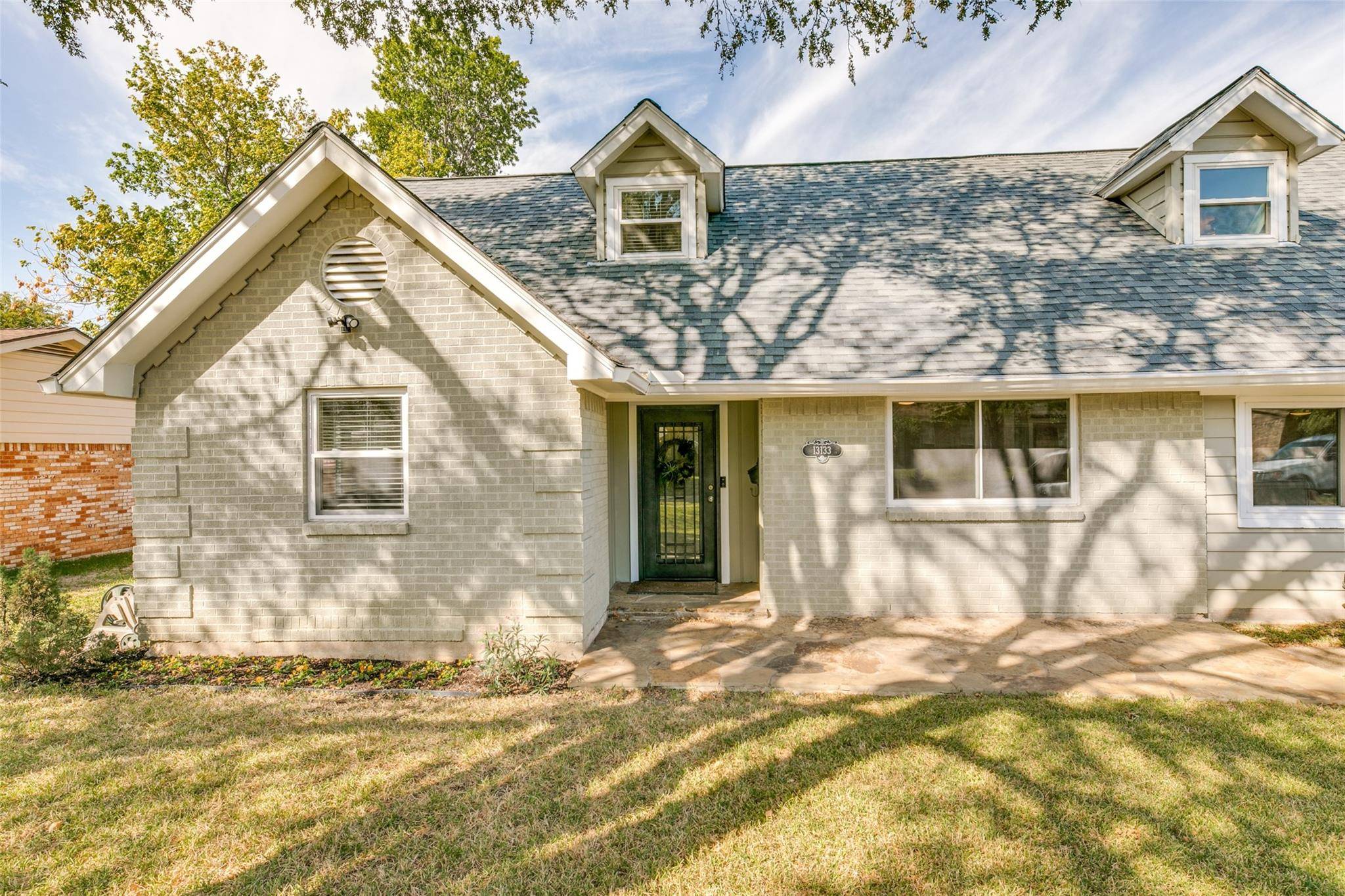 Dallas, TX 75240,13133 Flagstone Lane