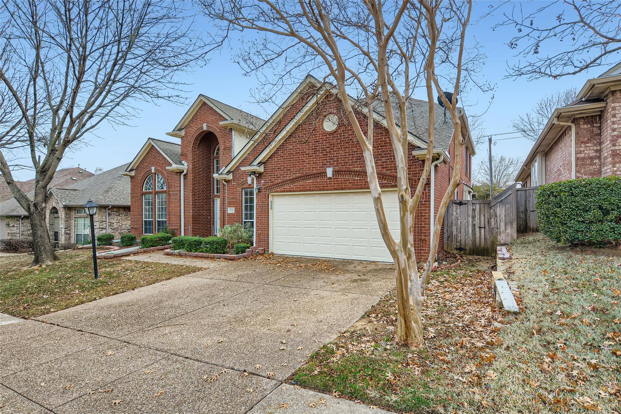 Arlington, TX 76006,2210 Crest Park Drive