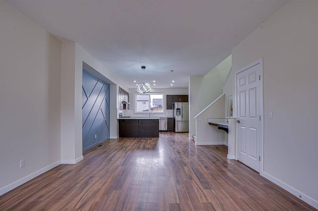 Calgary, AB T3N 1B6,163 Skyview Point CRES NE